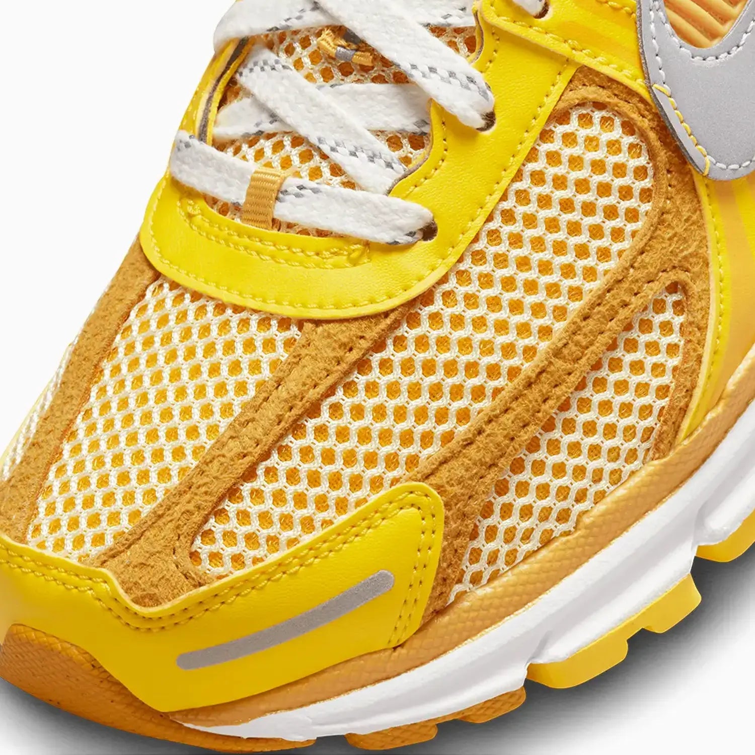 Men's Zoom Vomero 5 Premium "Yellow Ochre" Nike - Tops and Bottoms USA