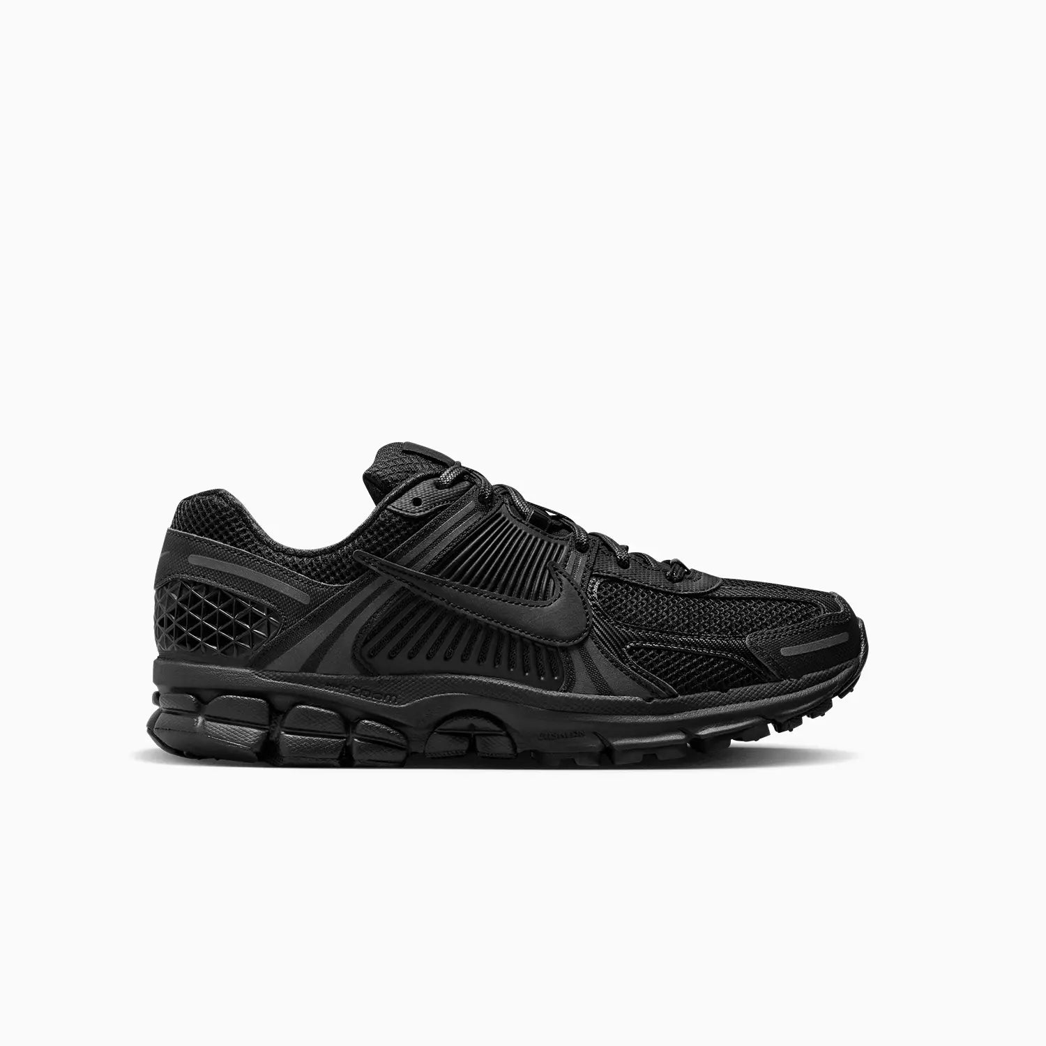 Men's Zoom Vomero 5 "Triple Black" Nike - Tops and Bottoms USA