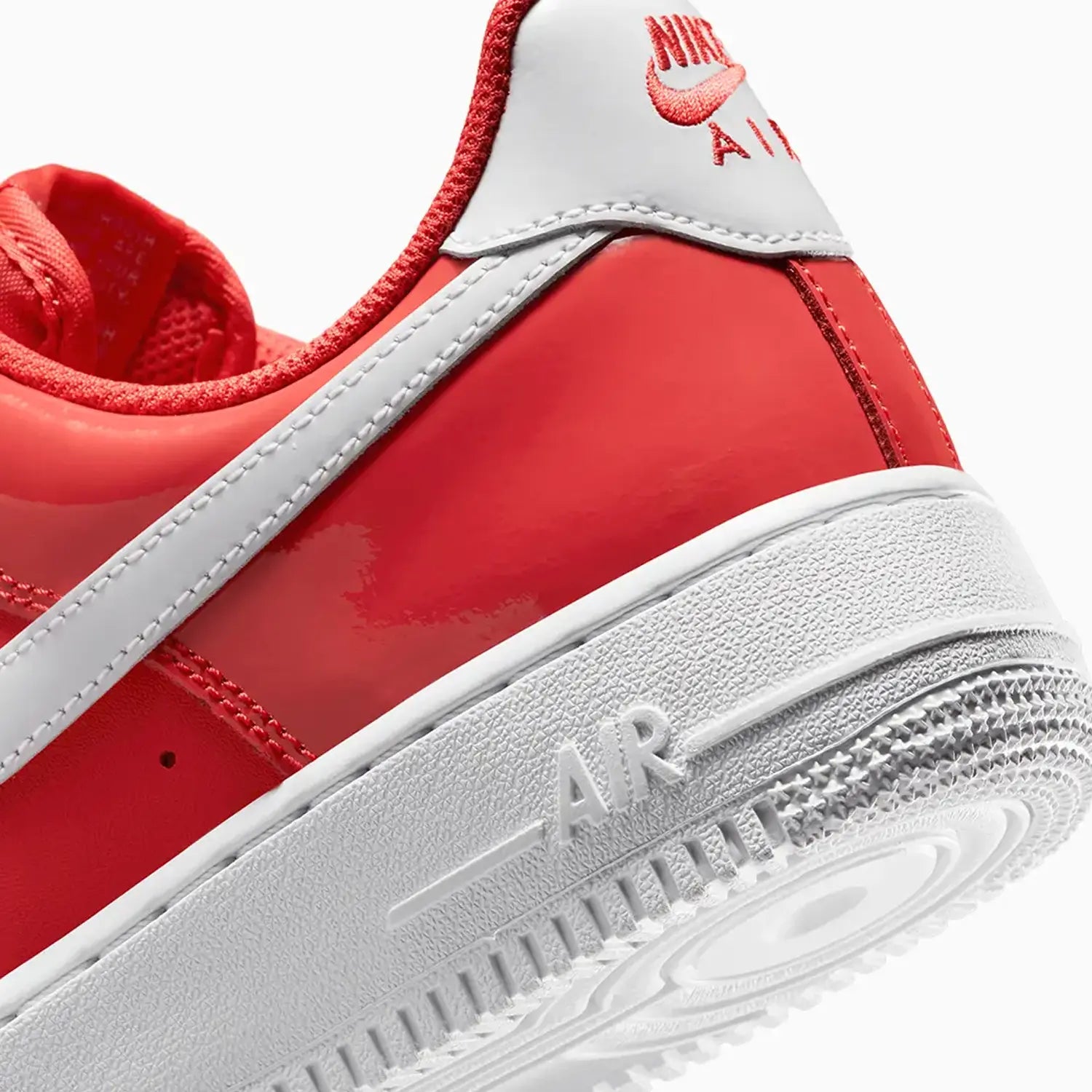 Women's Air Force 1 '07 "Patent Light Crimson White"