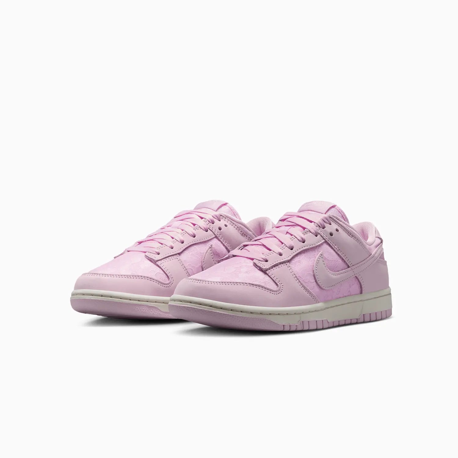 Women's Dunk Low "Regal Pink" Nike - Tops and Bottoms USA