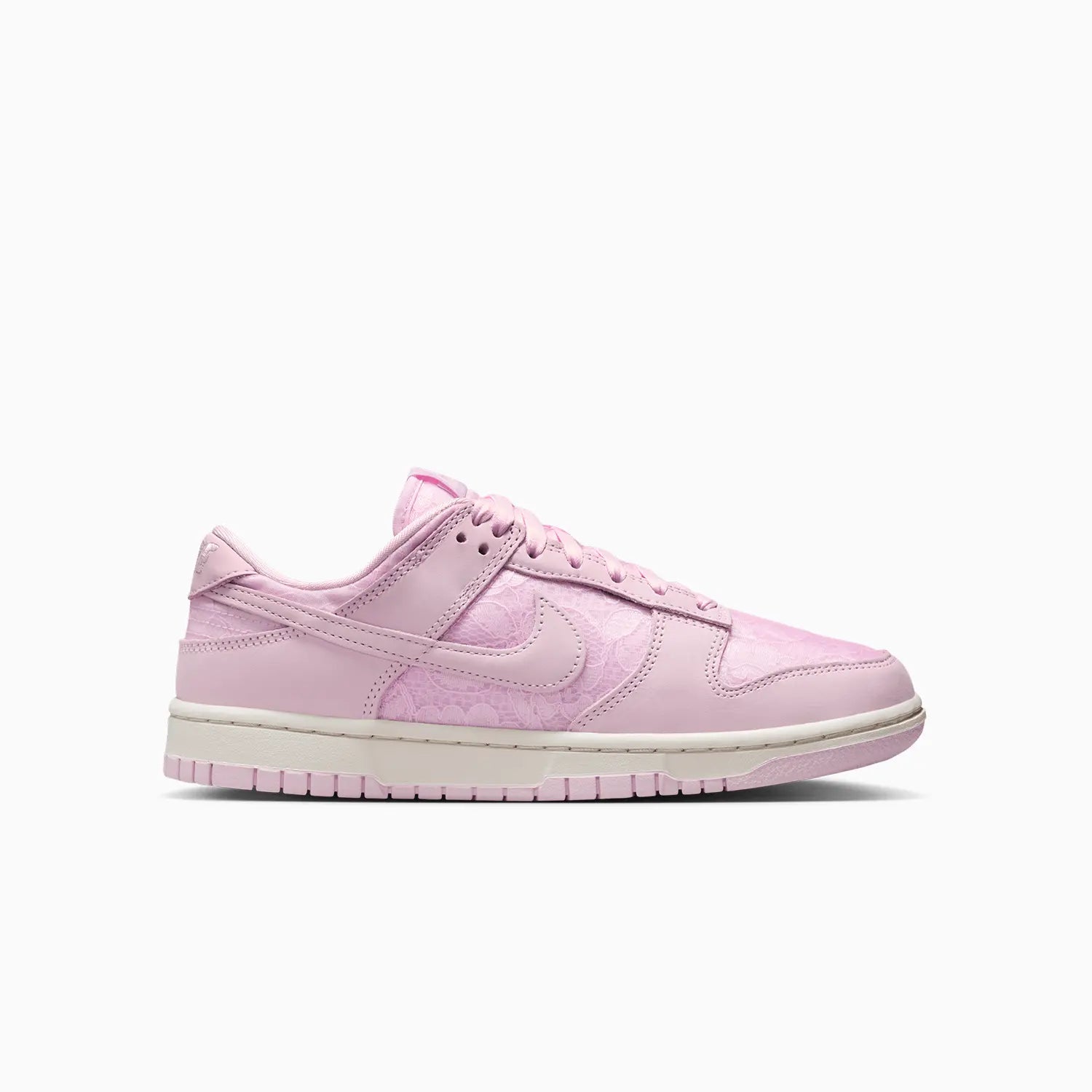 Women's Dunk Low "Regal Pink" Nike - Tops and Bottoms USA