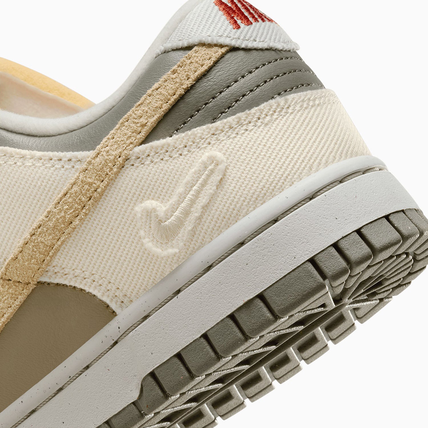 nike-womens-dunk-low-sesame-alabaster-shoes-fz4341-100