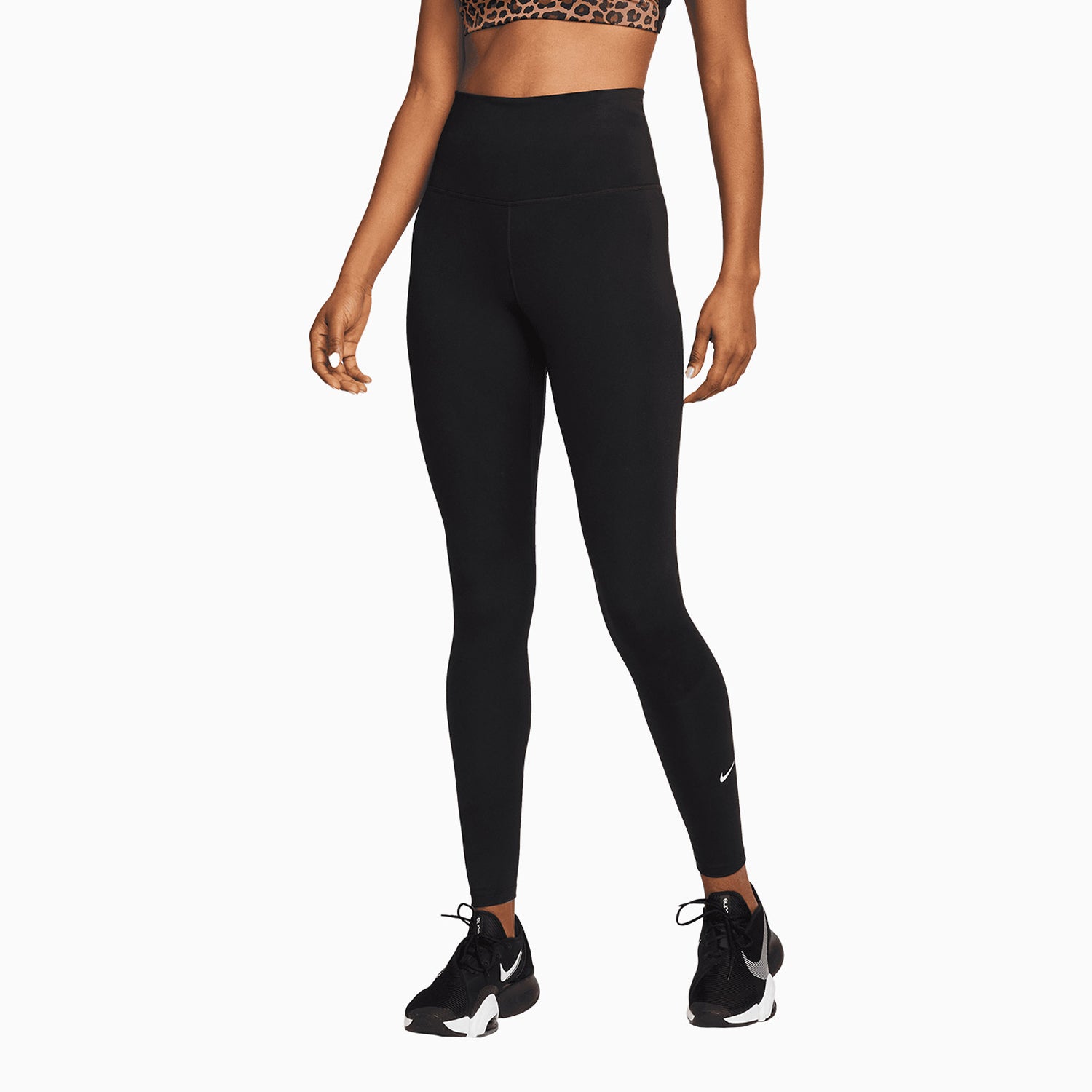 nike-womens-high-pile-fleece-outfit-fb8778-010-dm7278-010