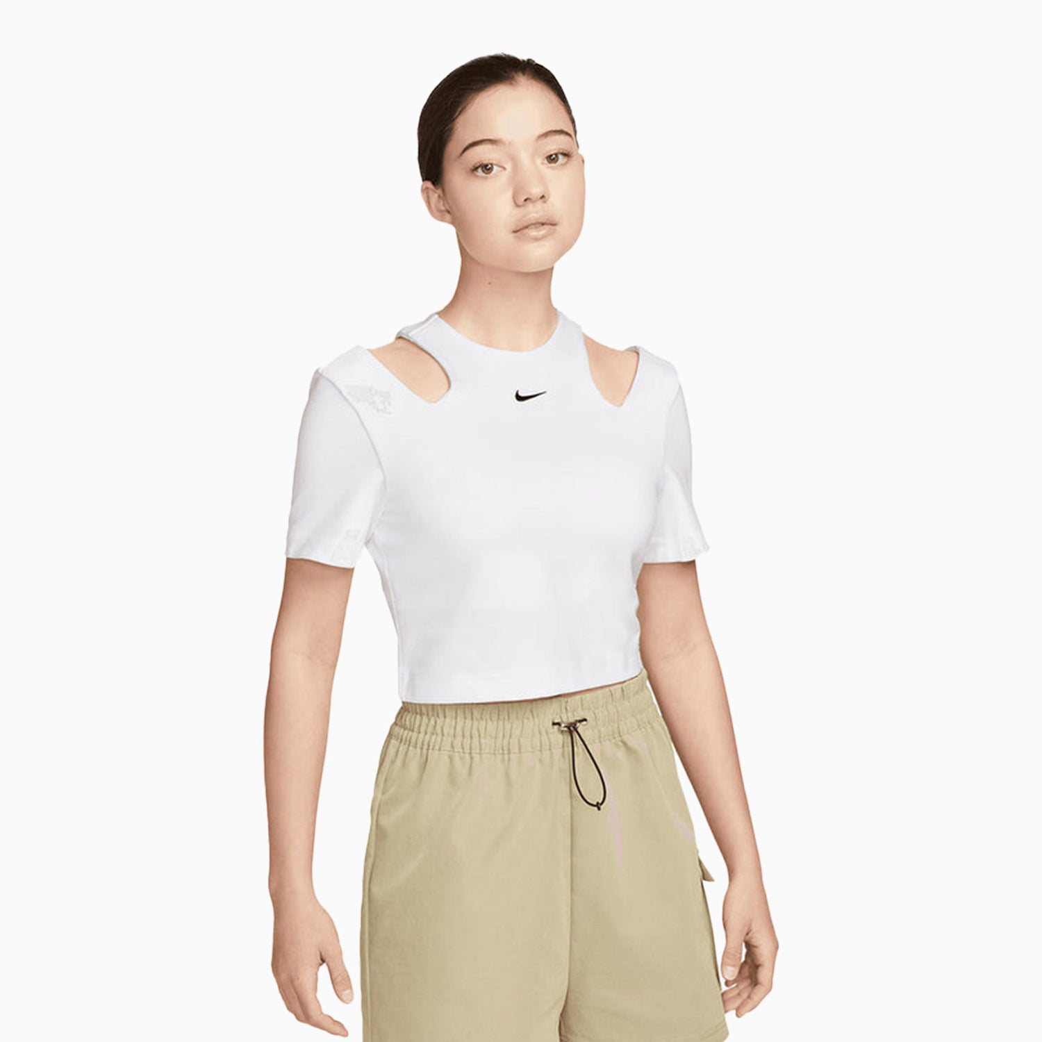 nike-womens-nike-sportswear-essentials-outfit-dv7962-100-dx6024-010