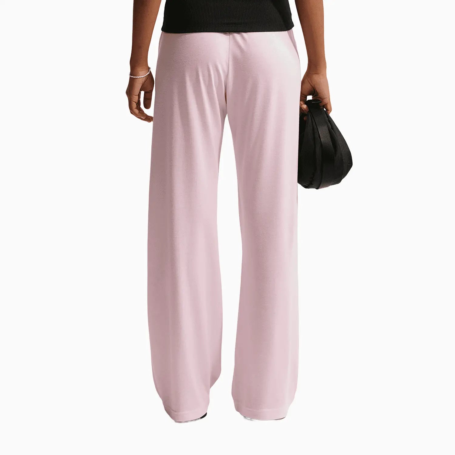 Women's Sportswear Chill Knit Outfit