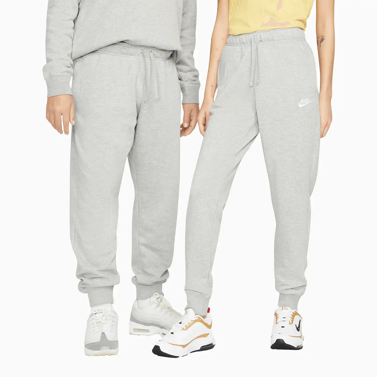 Women's Sportswear Club Fleece Outfit Nike - Tops and Bottoms USA