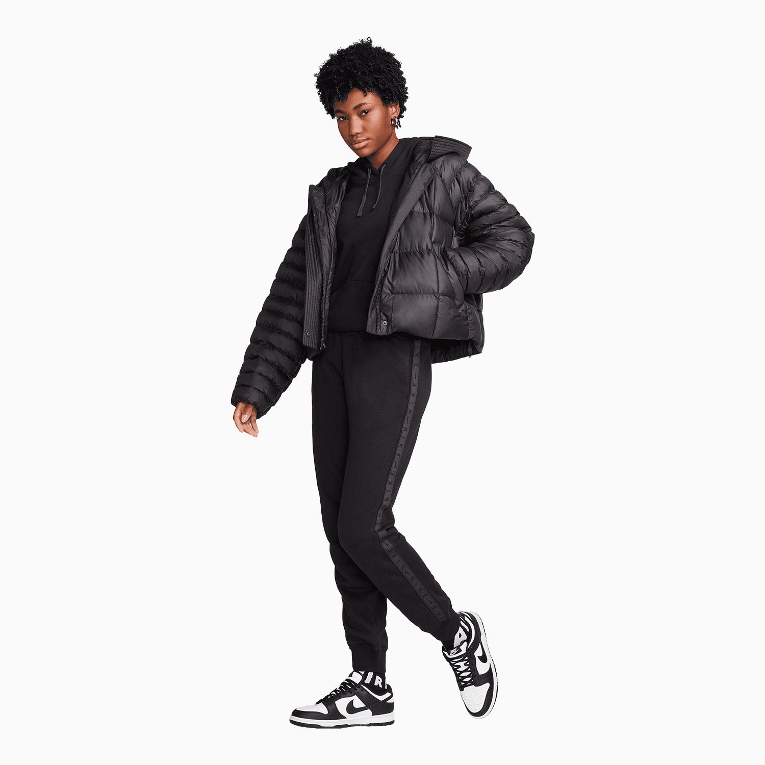 nike-womens-sportswear-essential-fleece-outfit-fq6254-010-fq6255-010