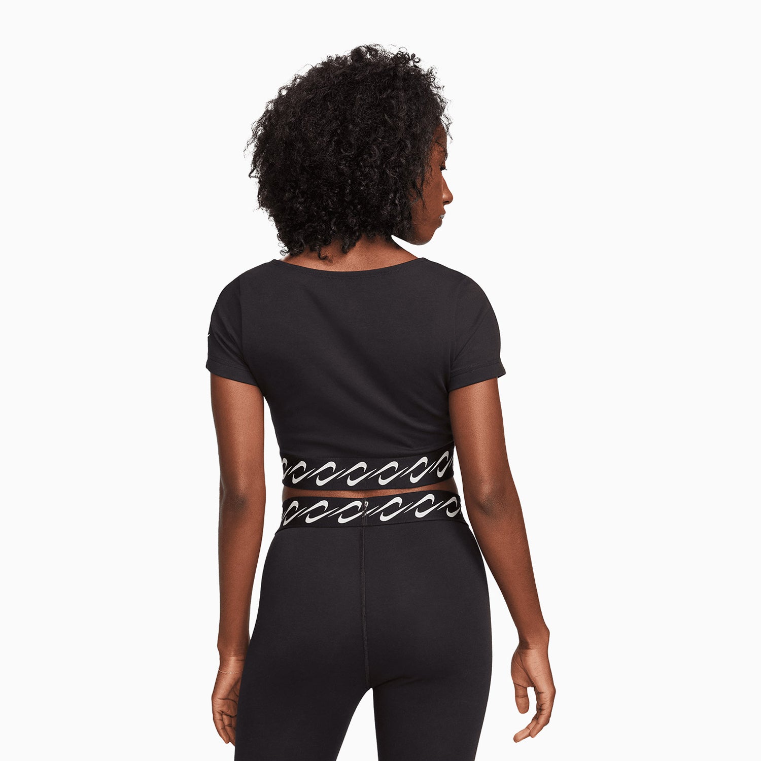 nike-womens-sportswear-essential-outfit-fn3666-010-fn6545-010