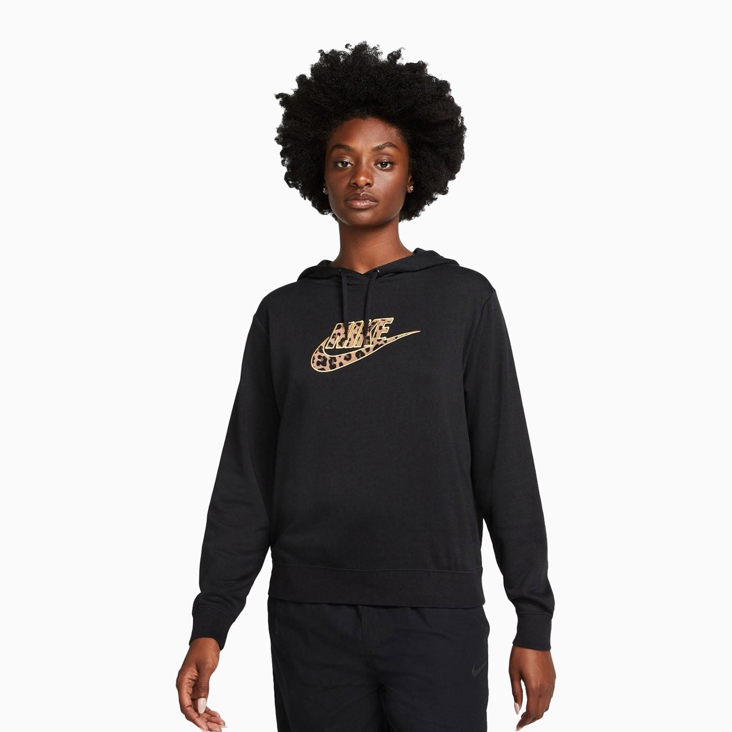 nike-womens-sportswear-outfit-dd5838-010-dm2203-010