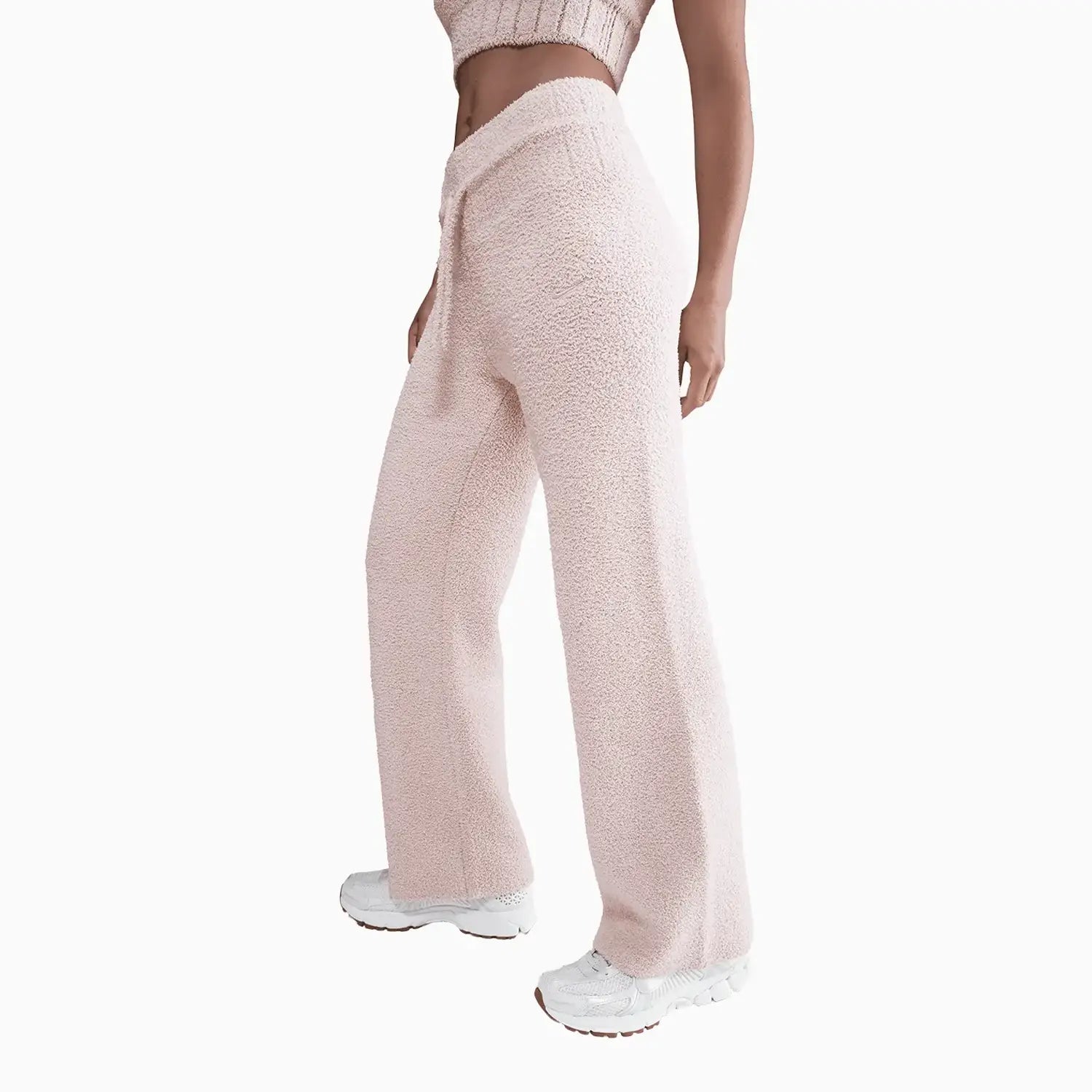 Women's Sportswear Phoenix Cozy Bouclé Outfit