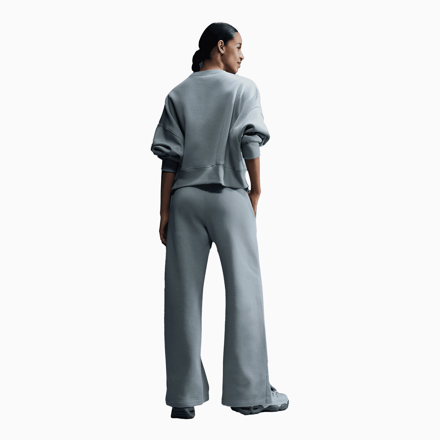 nike-womens-sportswear-phoenix-fleece-outfit-fv7674-370-fv7684-370