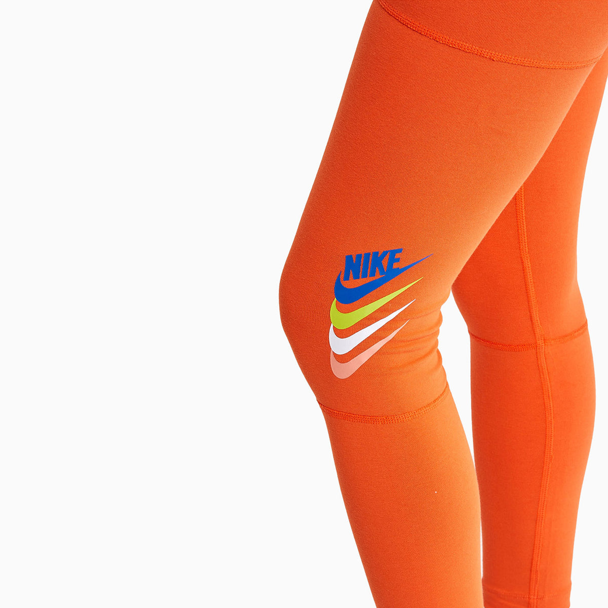 nike-womens-sportswear-sports-outfit-dm6758-817-dm6756-817