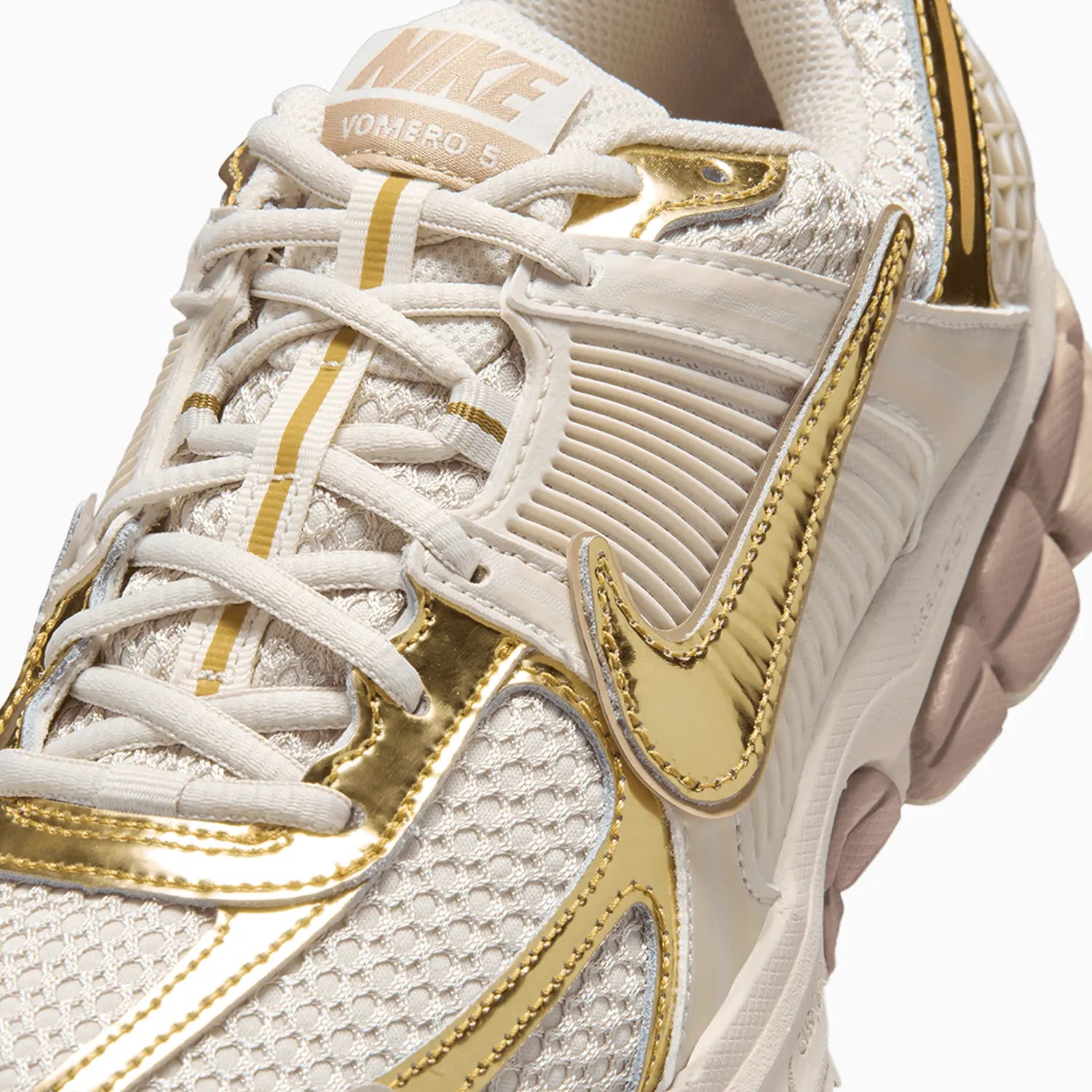 Women's Zoom Vomero 5 "Metallic Gold" Nike - Tops and Bottoms USA