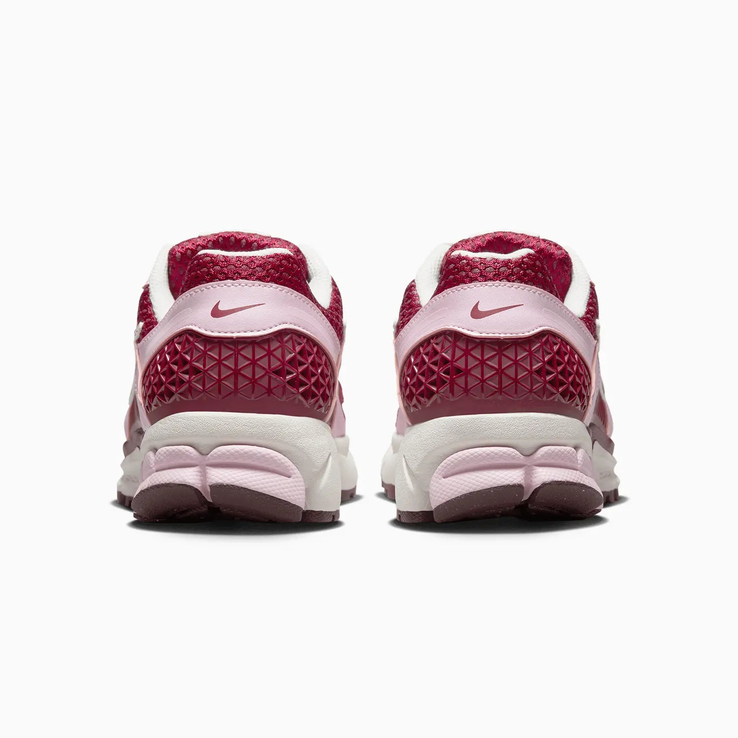 nike-womens-zoom-vomero-5-pink-foam-team-red-fn7196-663
