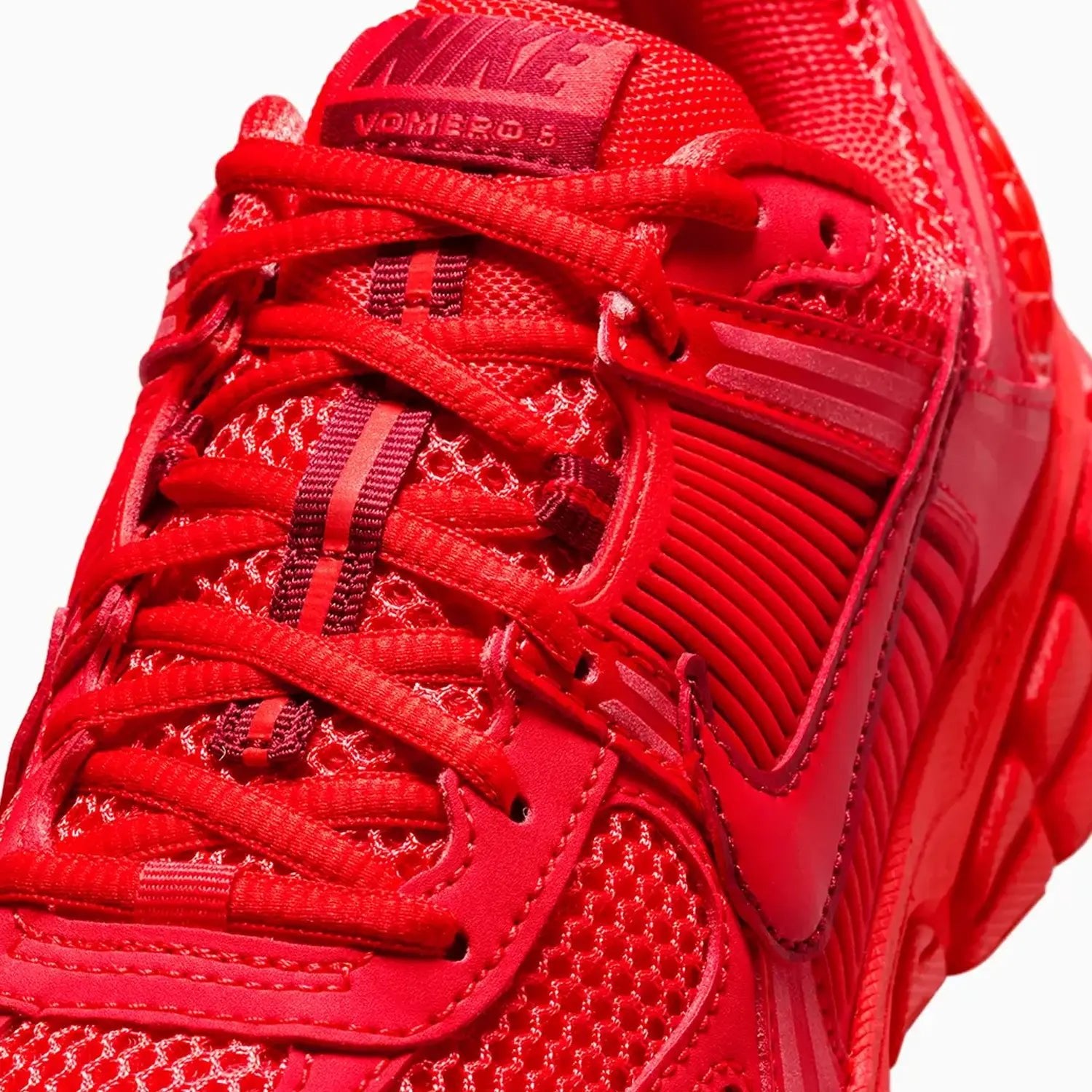Women's Zoom Vomero 5 Nike - Tops and Bottoms USA