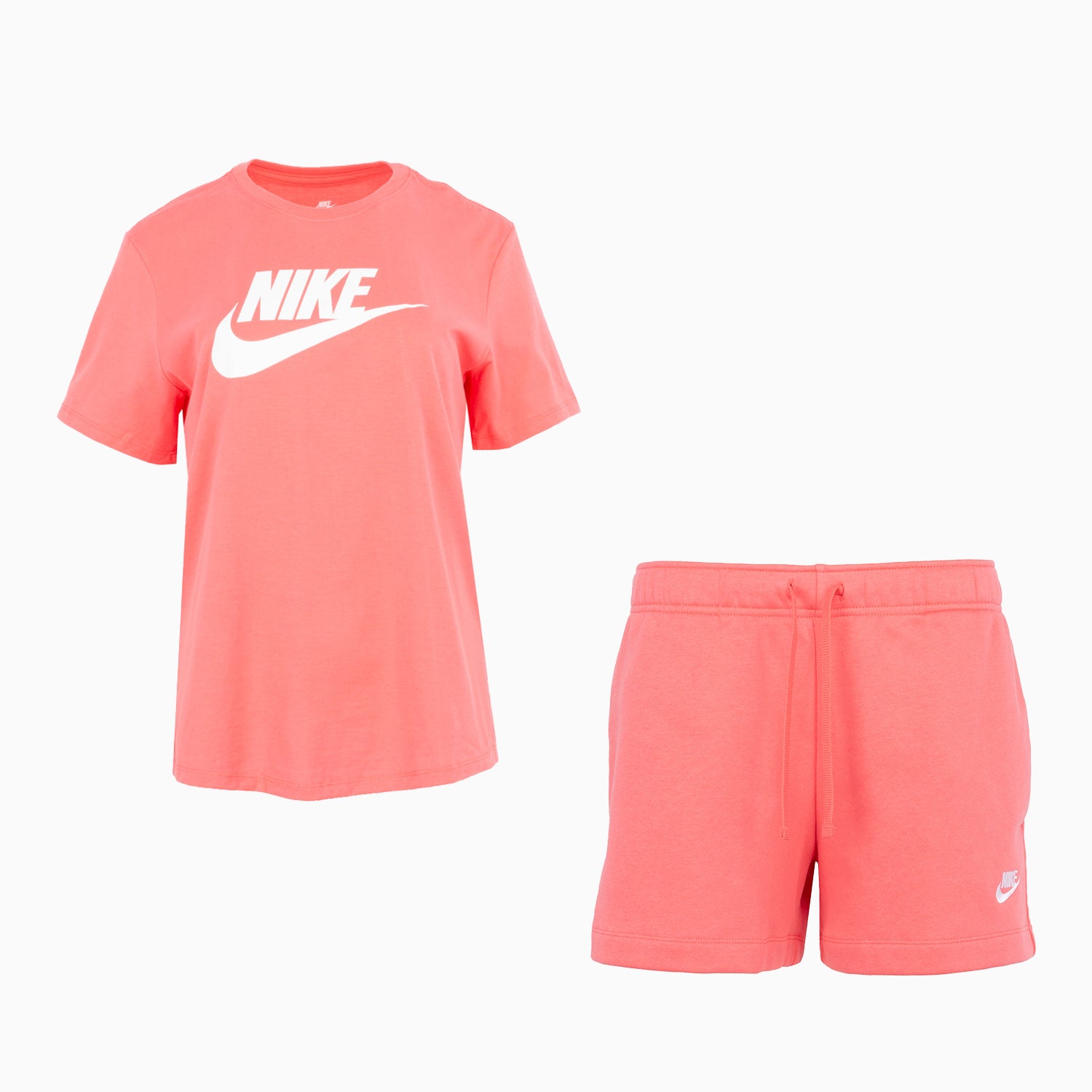 Women's Nike Sportswear Club Outfit