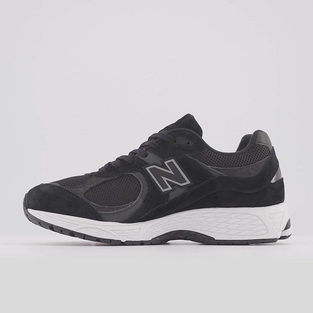 new-balance-2002r-black-gunmetal-shoes-m2002rbk