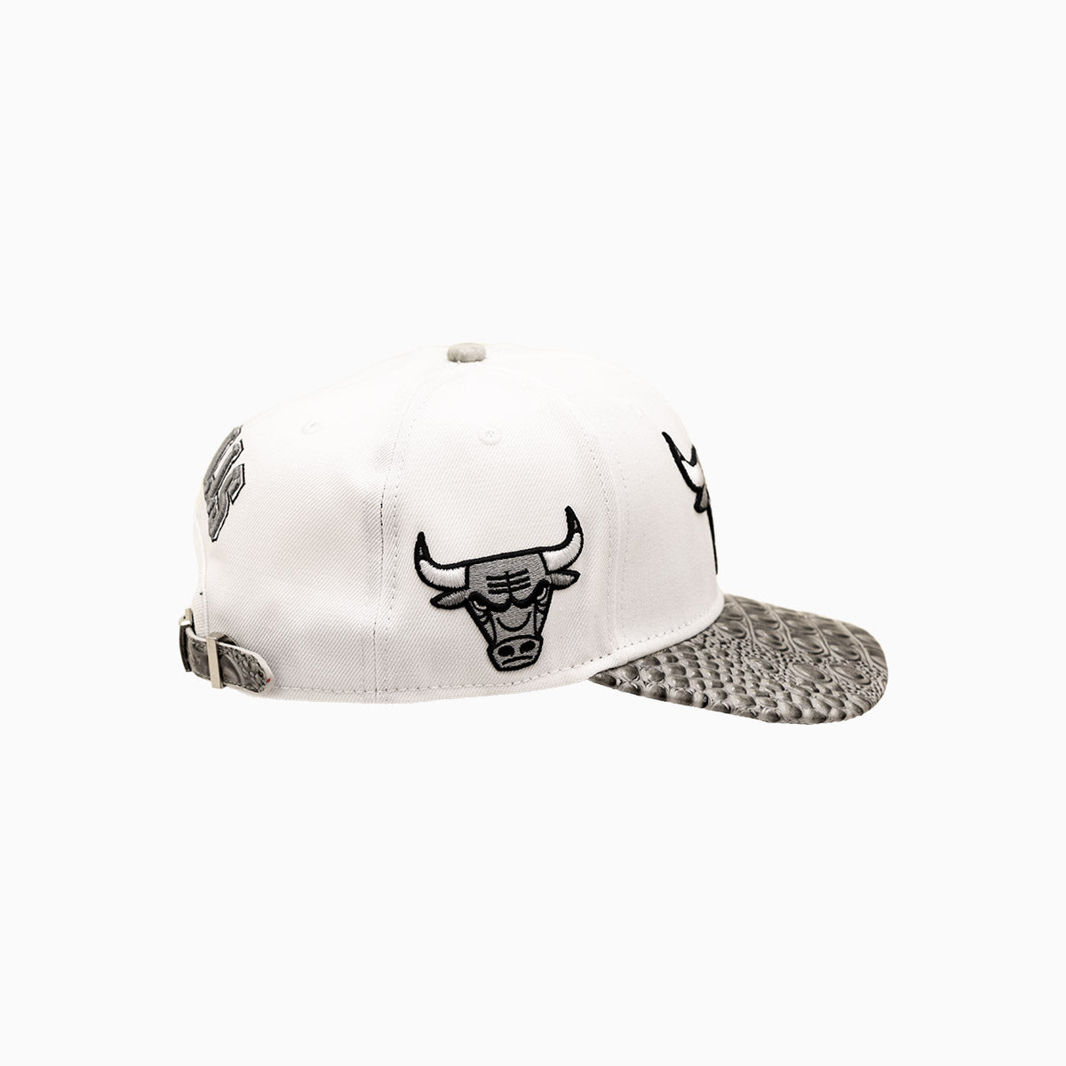 pro-standard-mens-chicago-bulls-nba-leather-visor-wool-hat-bcb758877-whg