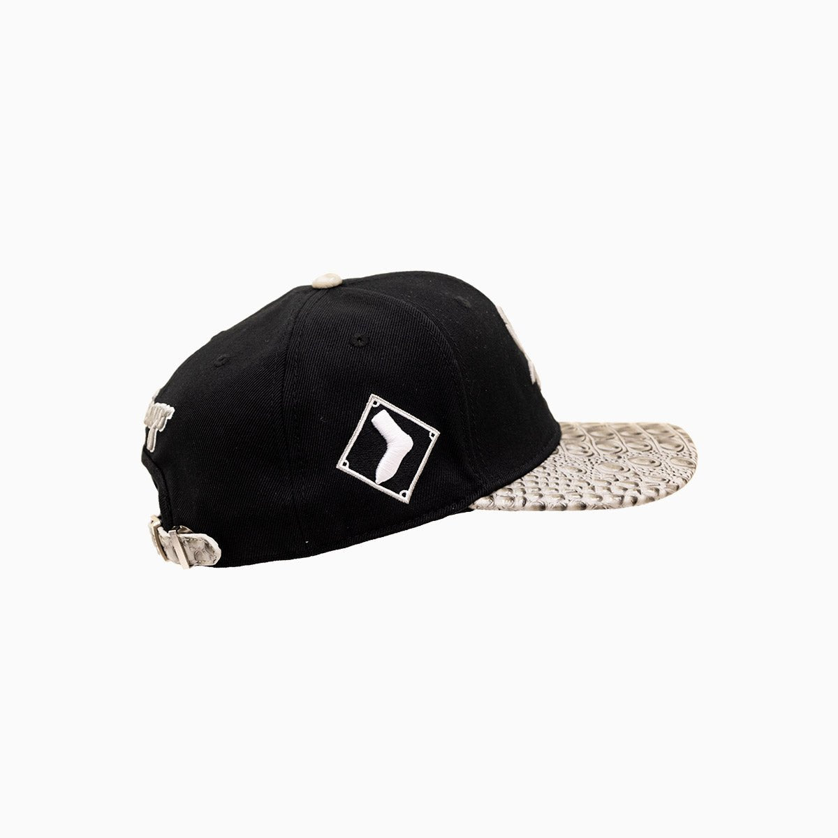 pro-standard-mens-chicago-white-sox-mlb-leather-visor-flat-hat-lcw736178-bgy