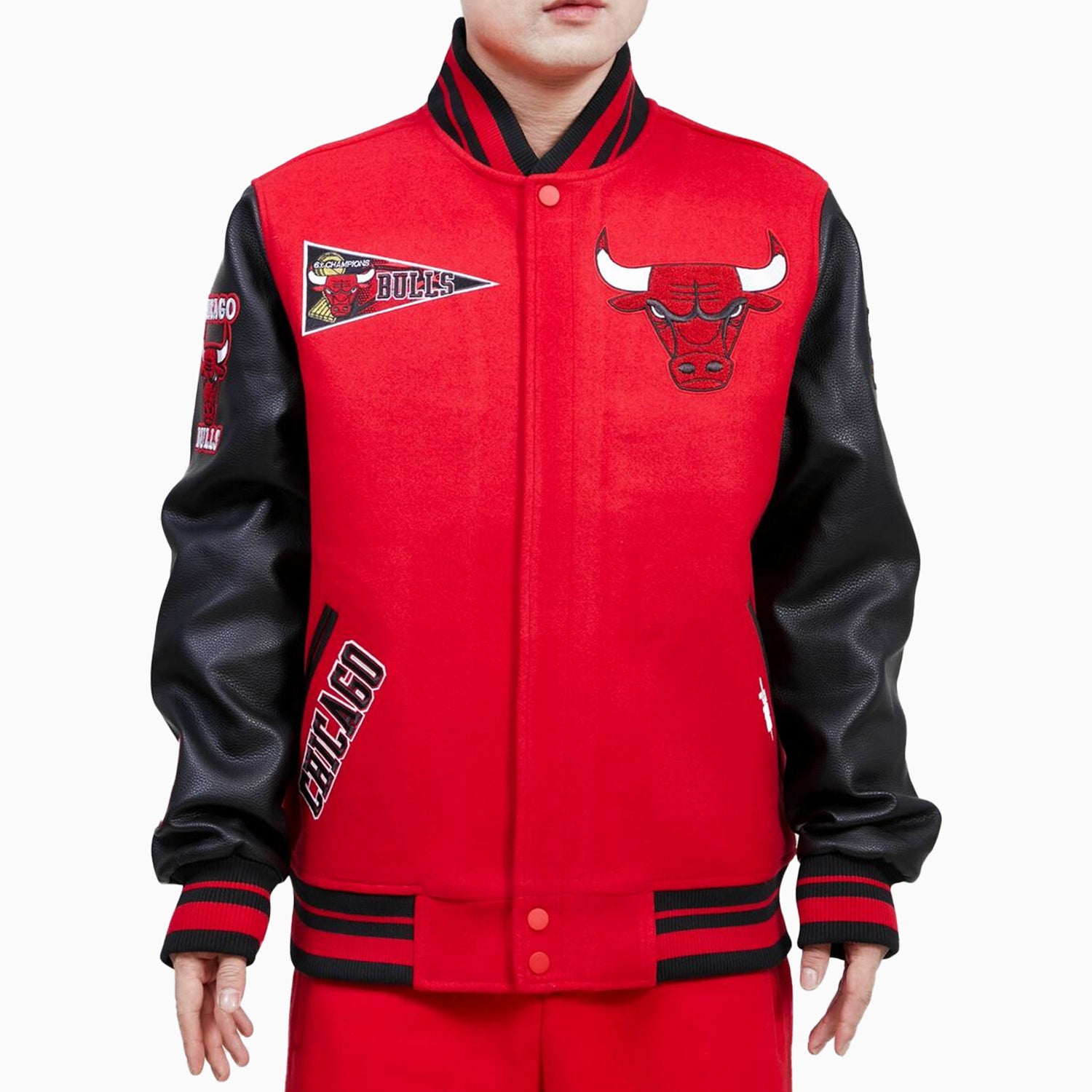 NBA Pro Standard Red/Black Chicago Bulls Varsity Jacket - Jackets