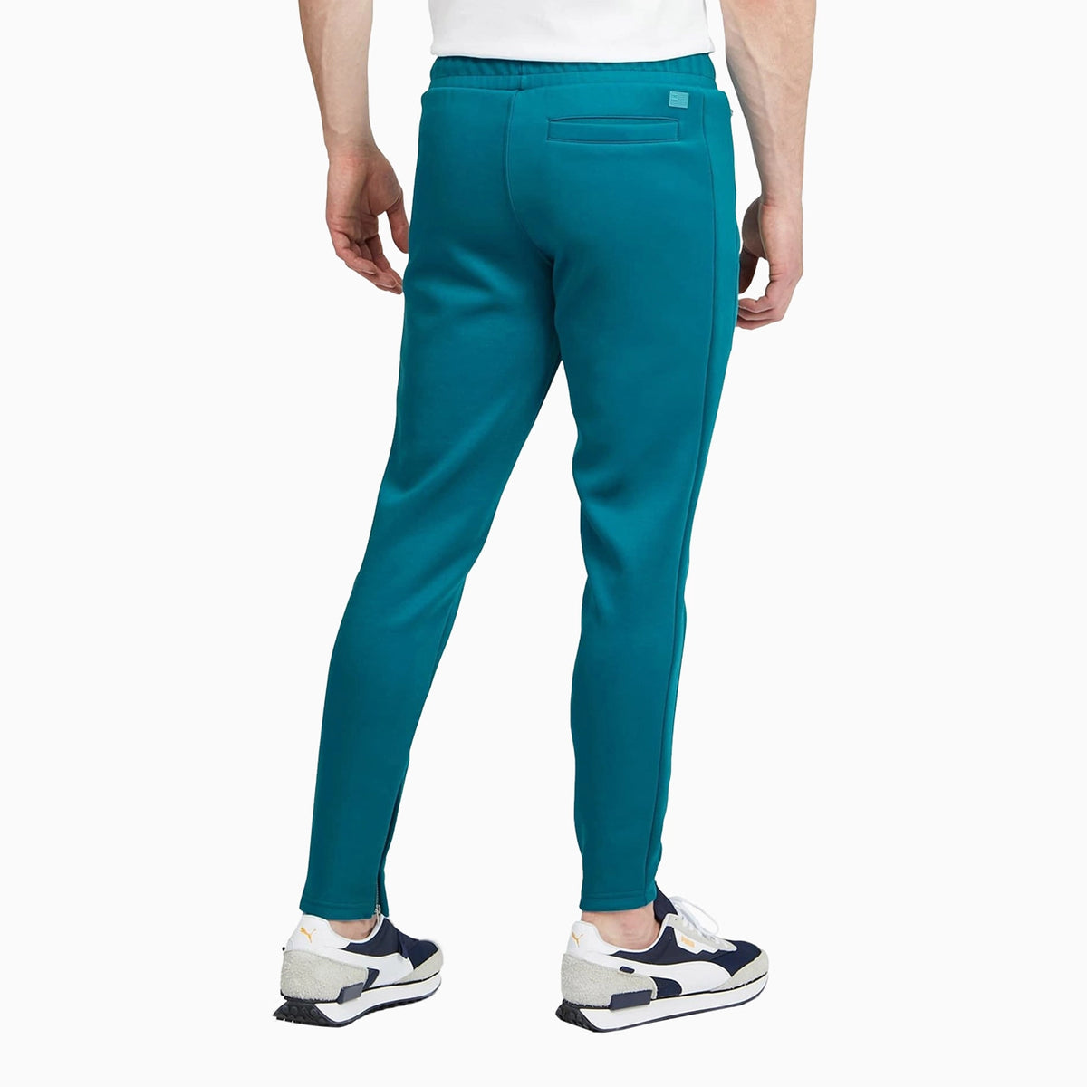 puma-mens-tmc-hussle-way-sweat-pant-531214-01