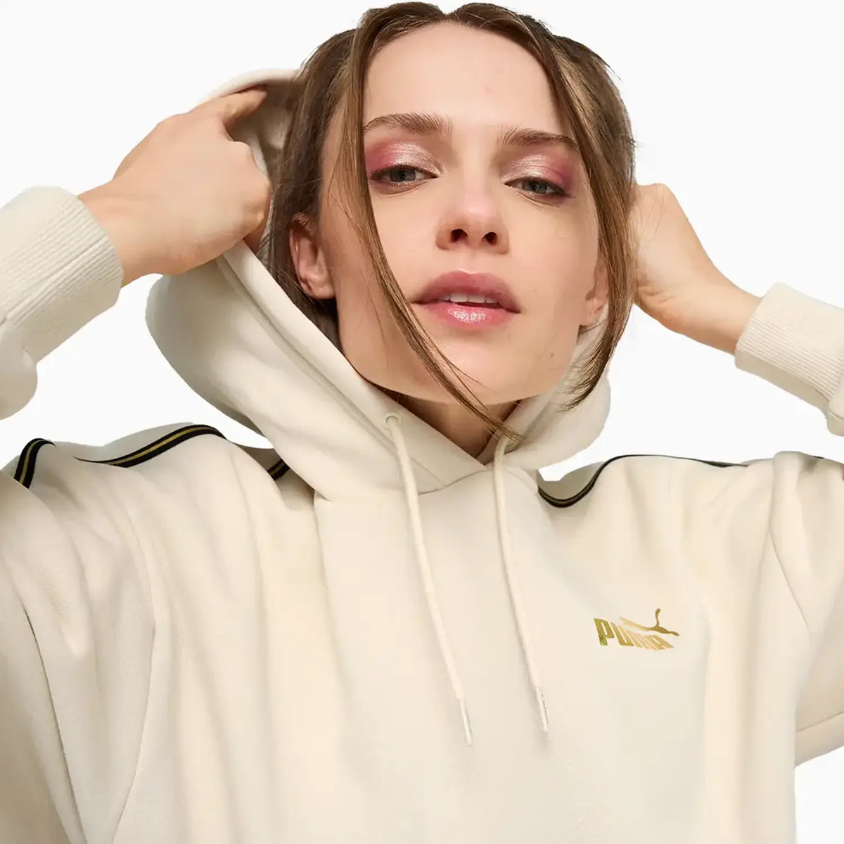 puma-womens-ess-tape-minimal-gold-outfit-685293-87-685296-87