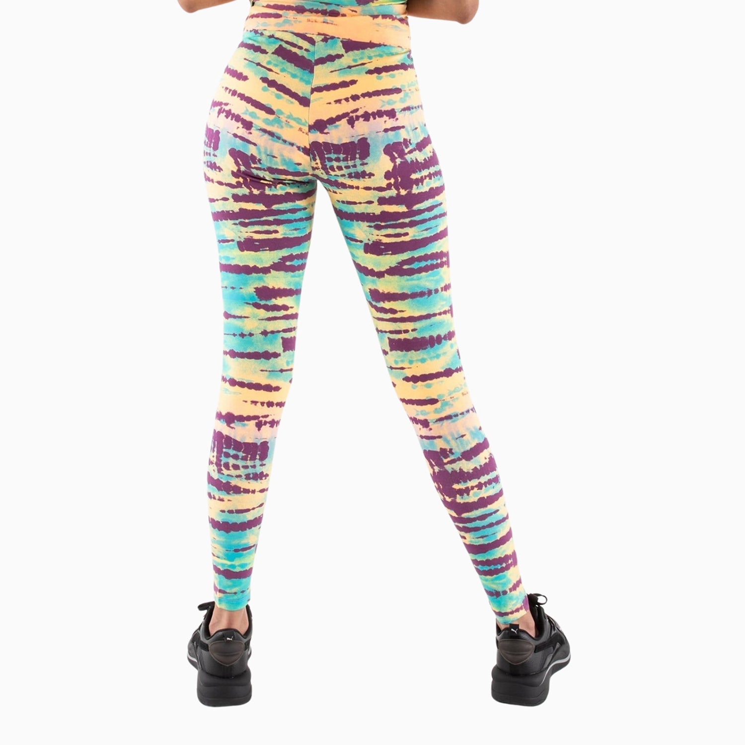 puma-womens-streetwear-graphic-outfit-532552-51-533869-17