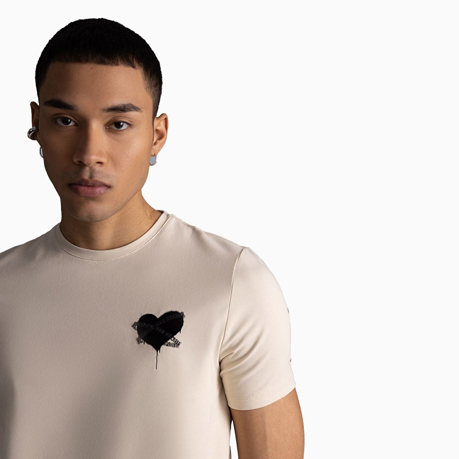 roberto-vino-mens-heart-crew-neck-t-shirt-rvt-us-16-beige