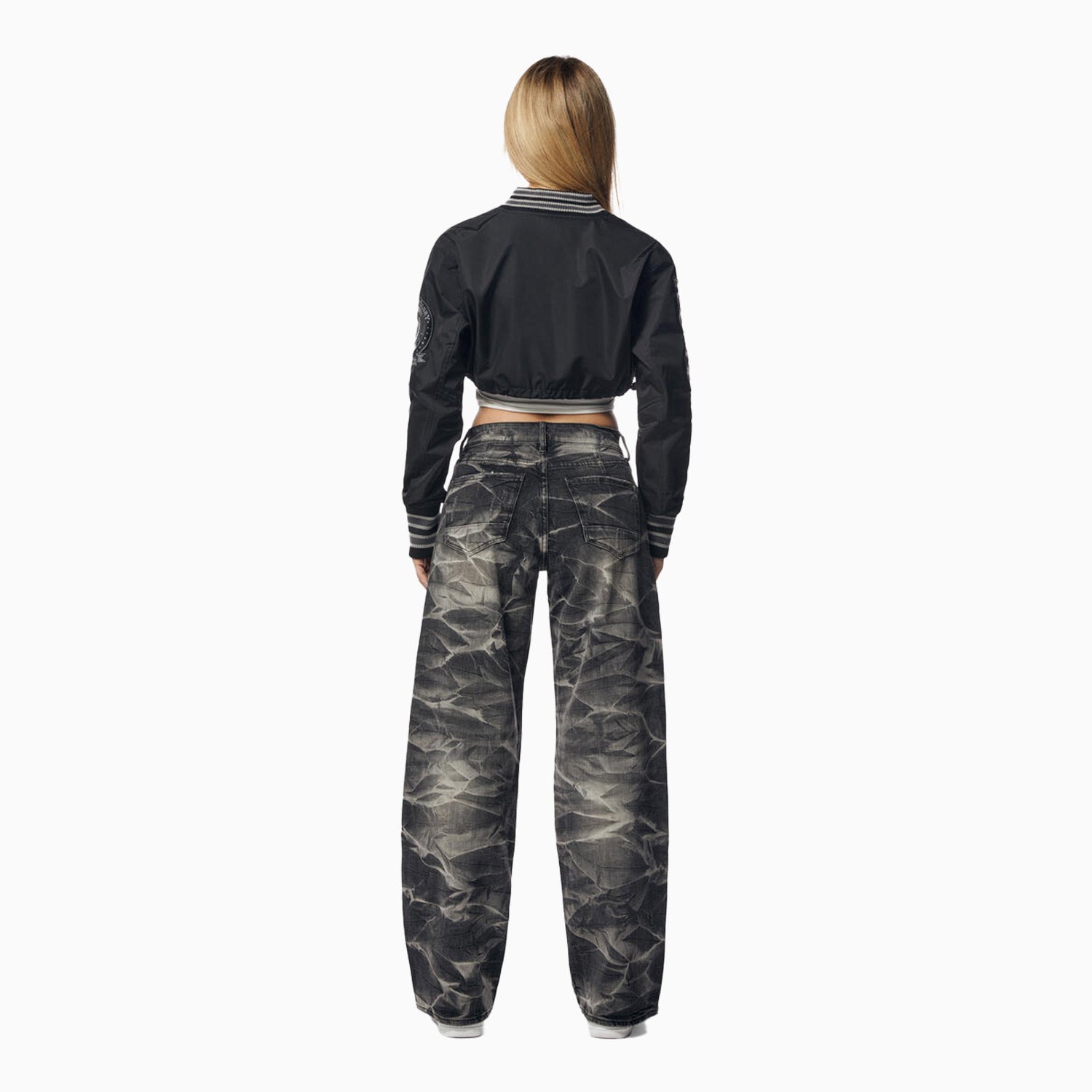 smoke-rise-womens-cropped-nylon-jacket-ew23788-blk
