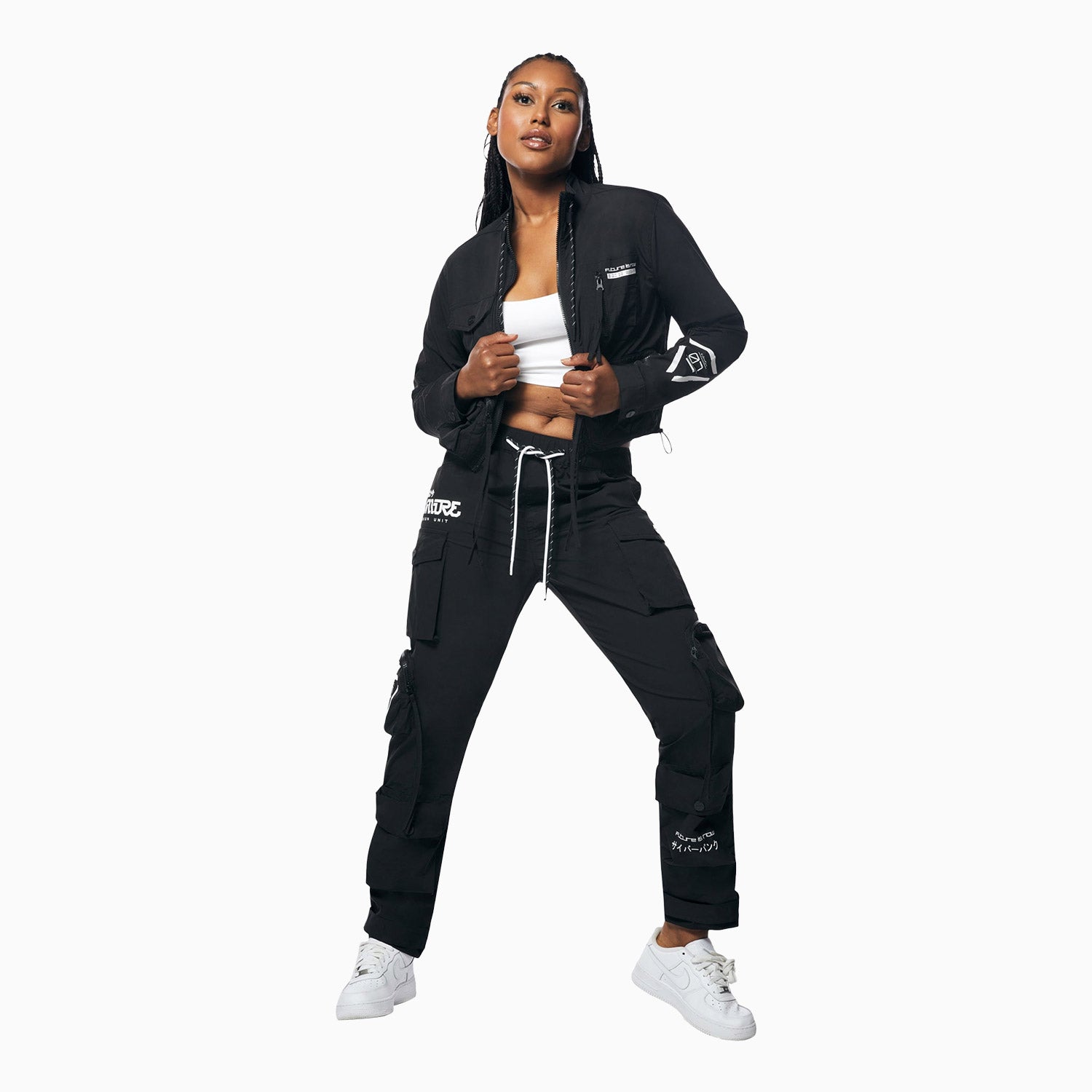 smoke-rise-womens-utility-windbreaker-outfit-ew23782-black-ep23782-black
