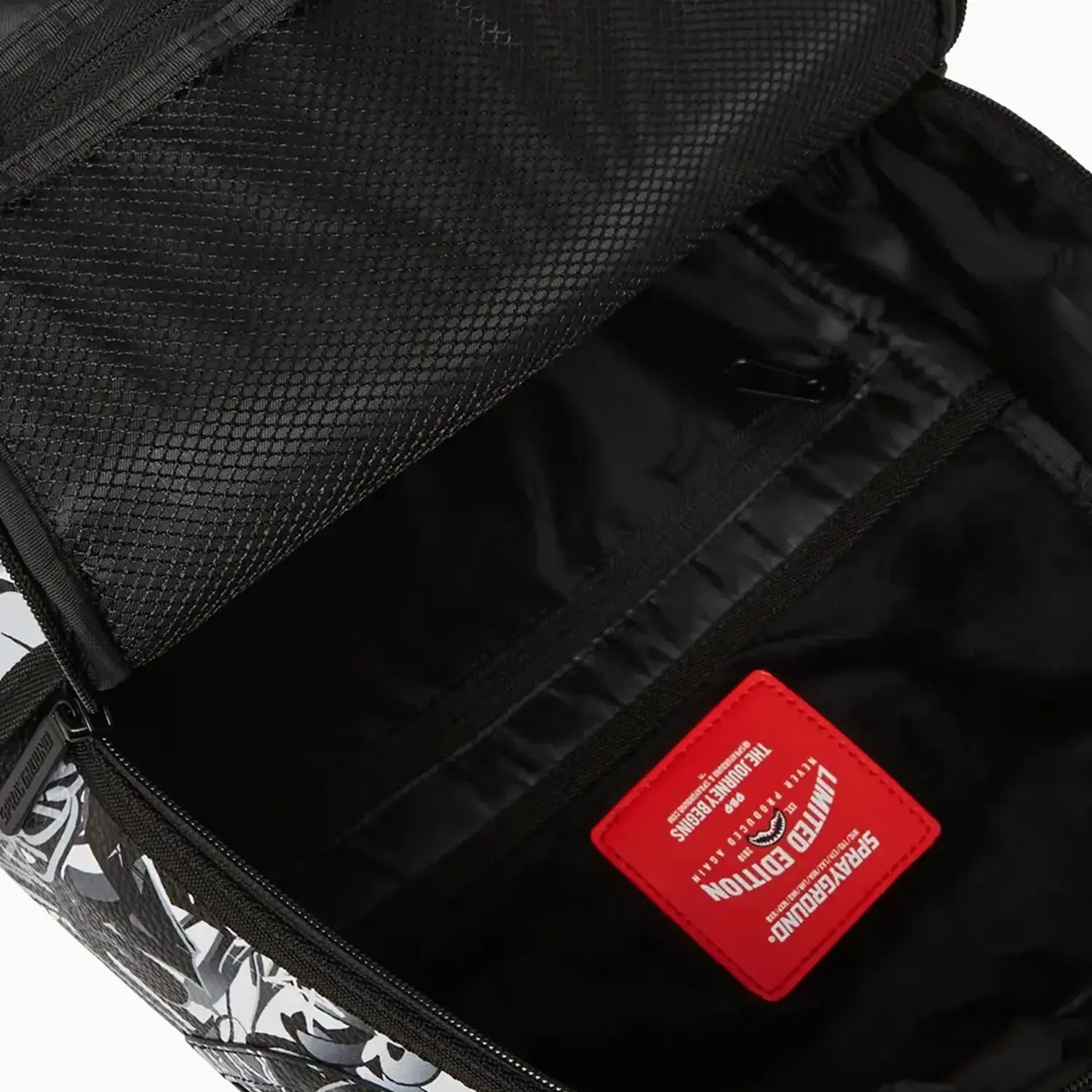 sprayground-dark-wave-backpack-b6046