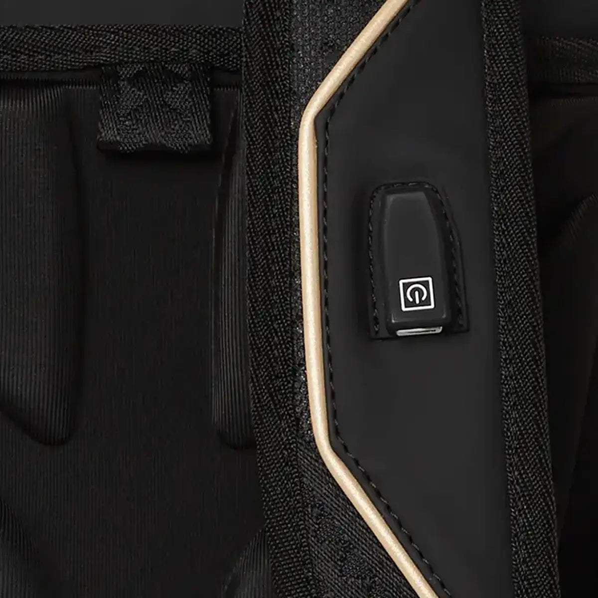 sprayground-formula-e-jaguar-led-backpack-b5813-blkwht