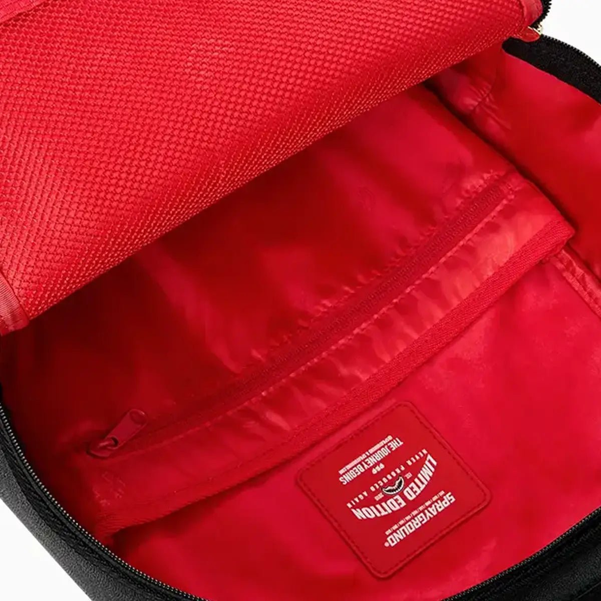 Gold Fang Backpack Sprayground - Tops and Bottoms USA