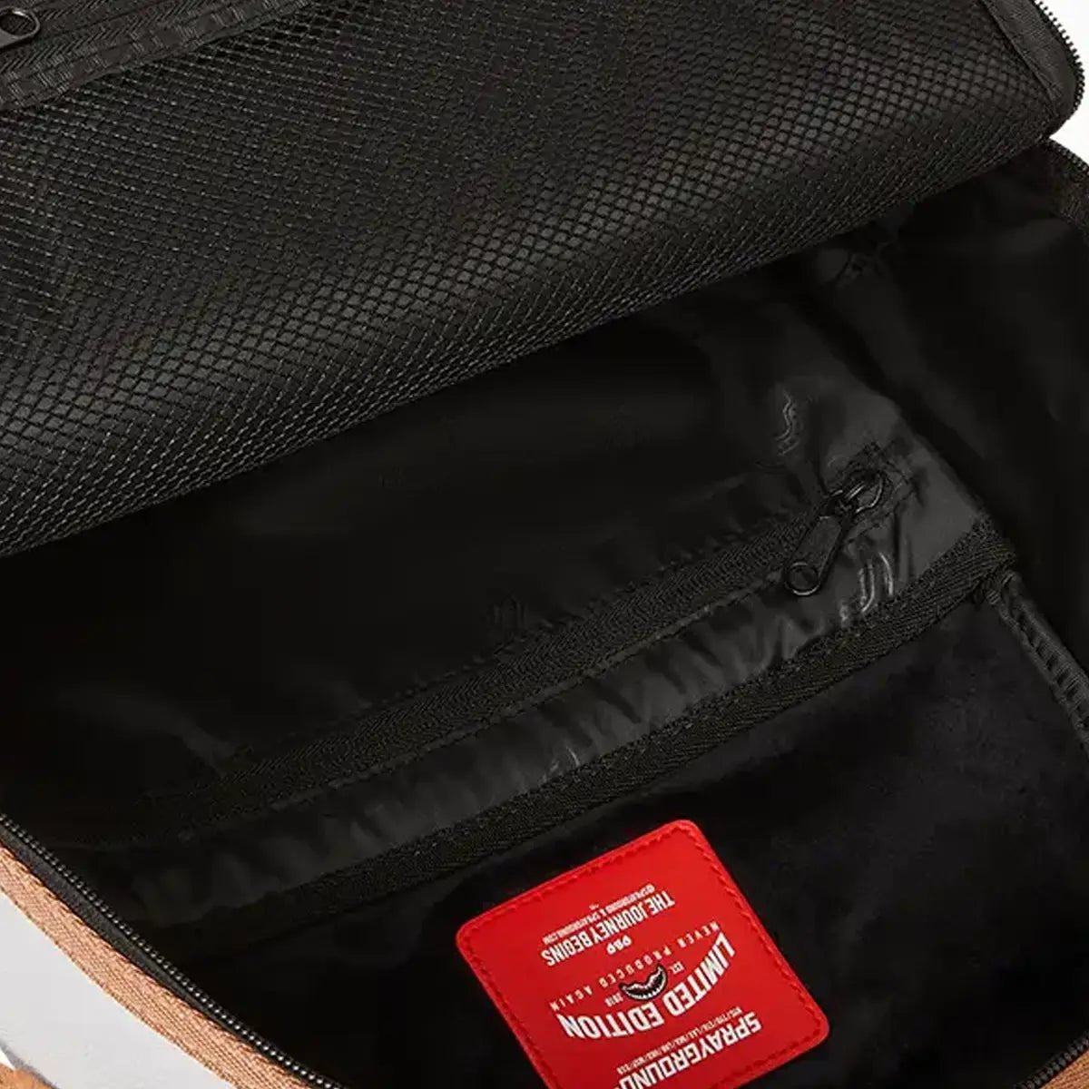 sprayground-jetcopter-backpack-b6390-whtbrn