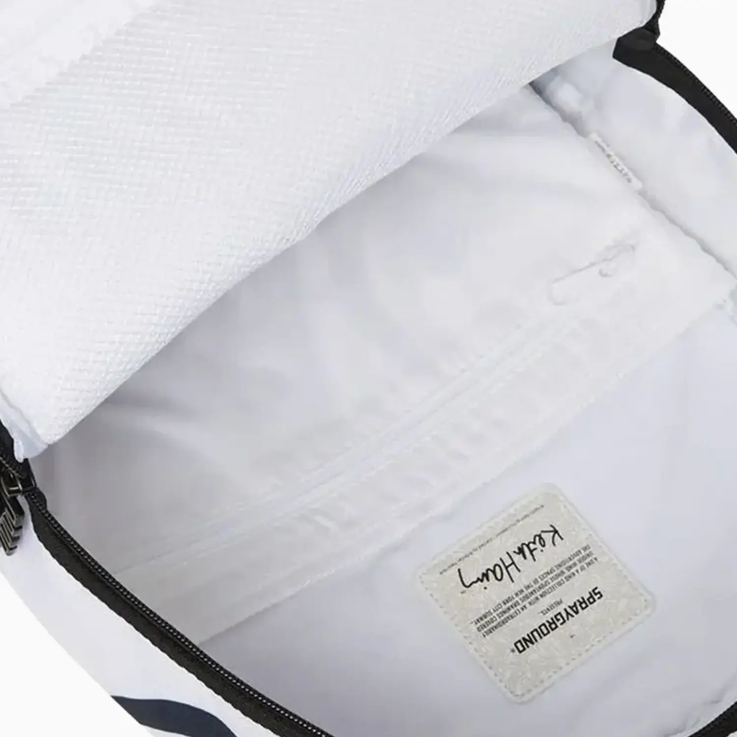 sprayground-keith-harring-wassup-alien-dlxsv-backpack-b6913