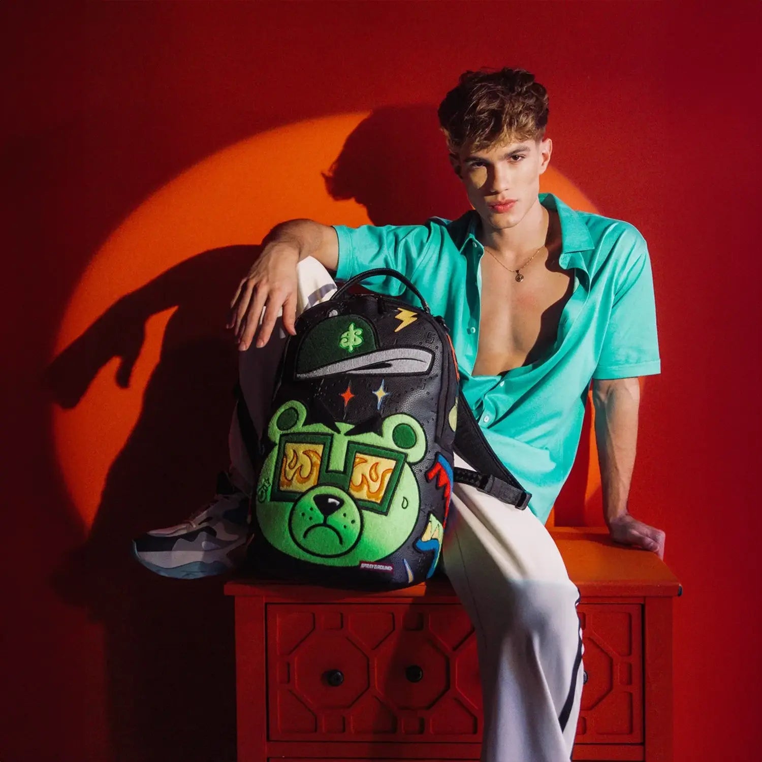 sprayground-money-bear-mind-over-matter-dlxsv-backpack-b5705-blkgrn