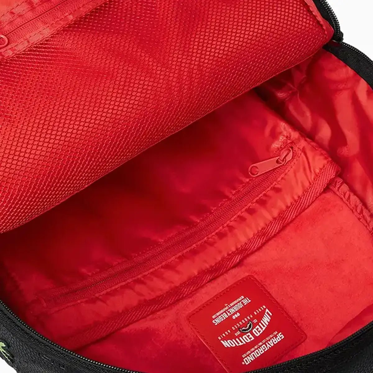sprayground-money-bear-mind-over-matter-dlxsv-backpack-b5705-blkgrn
