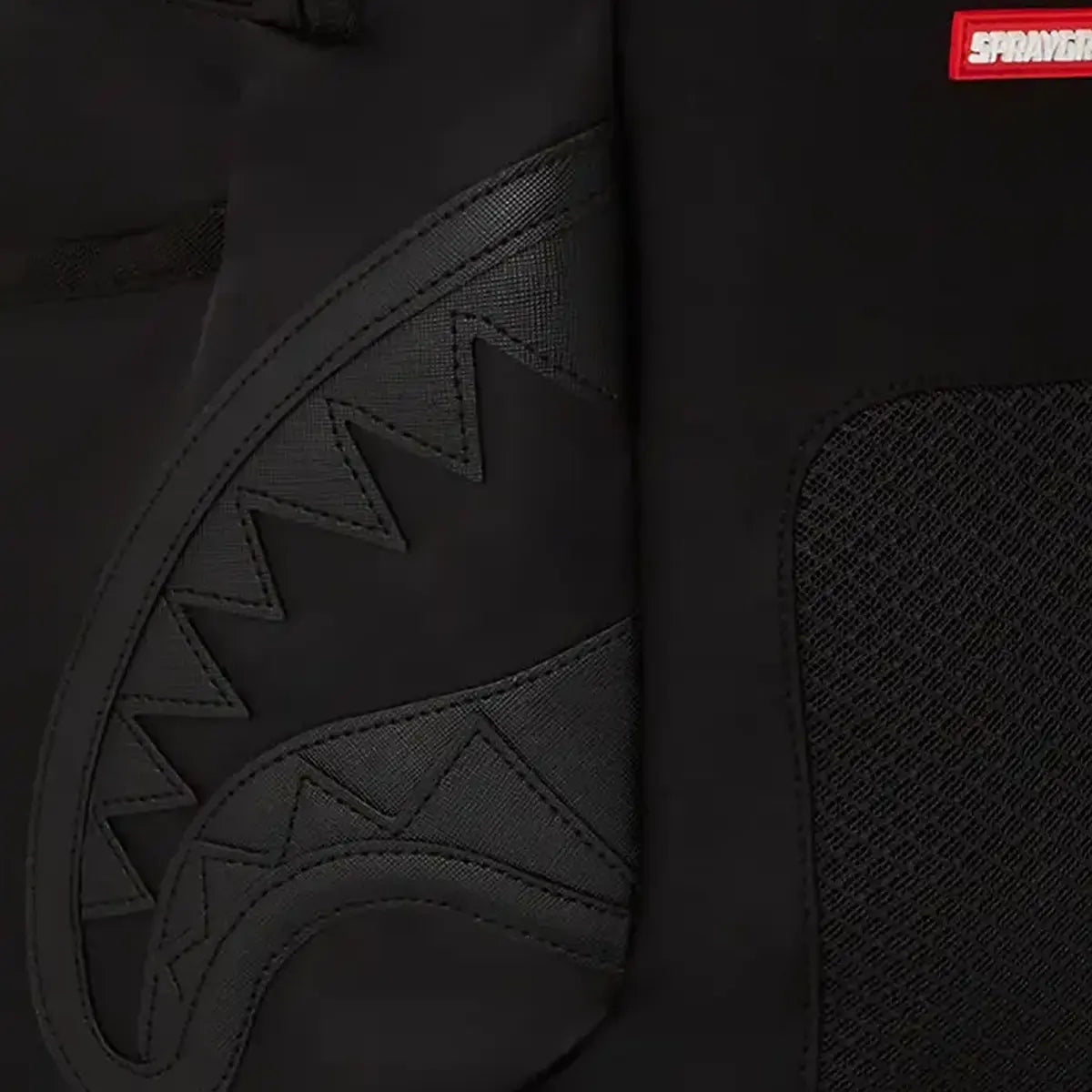 sprayground-nomad-basecamp-backpack-b5707-blk