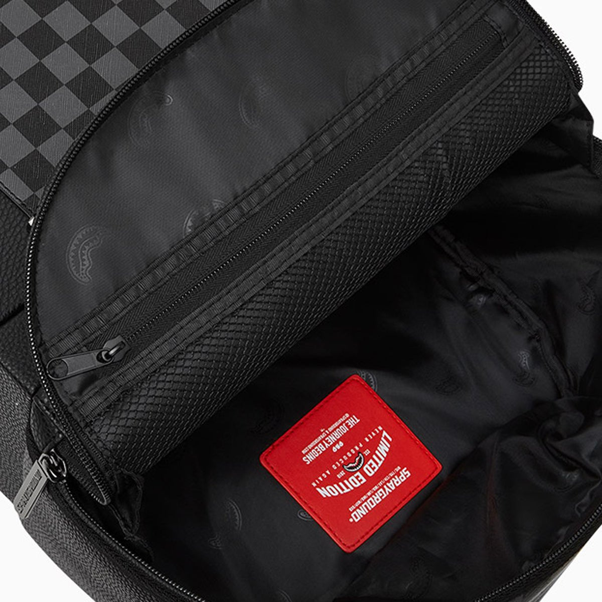 sprayground-raceway-shadow-phantom-half-box-backpack-dlxv-b5592-blk