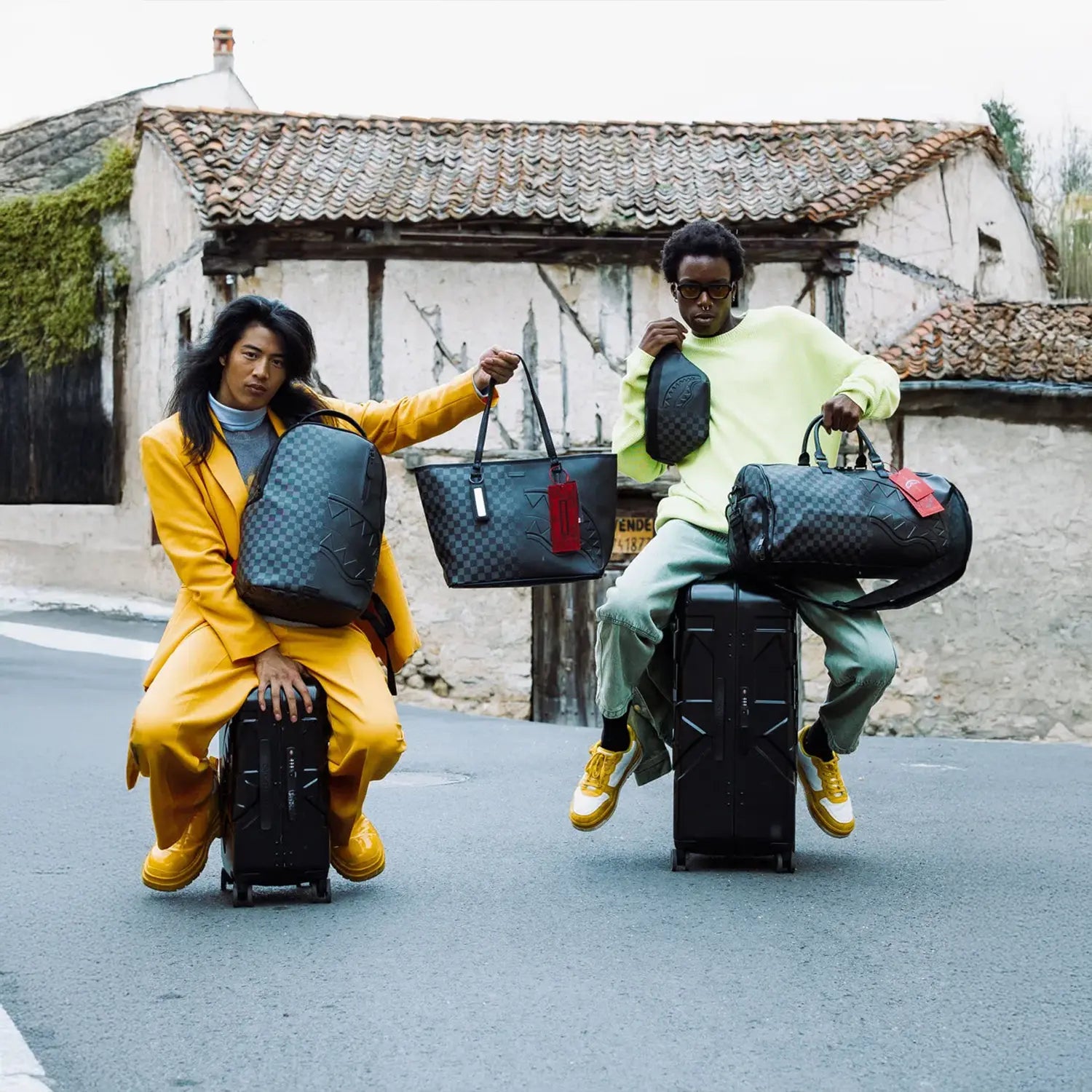 sprayground-spritz-grey-check-duffle-d6860