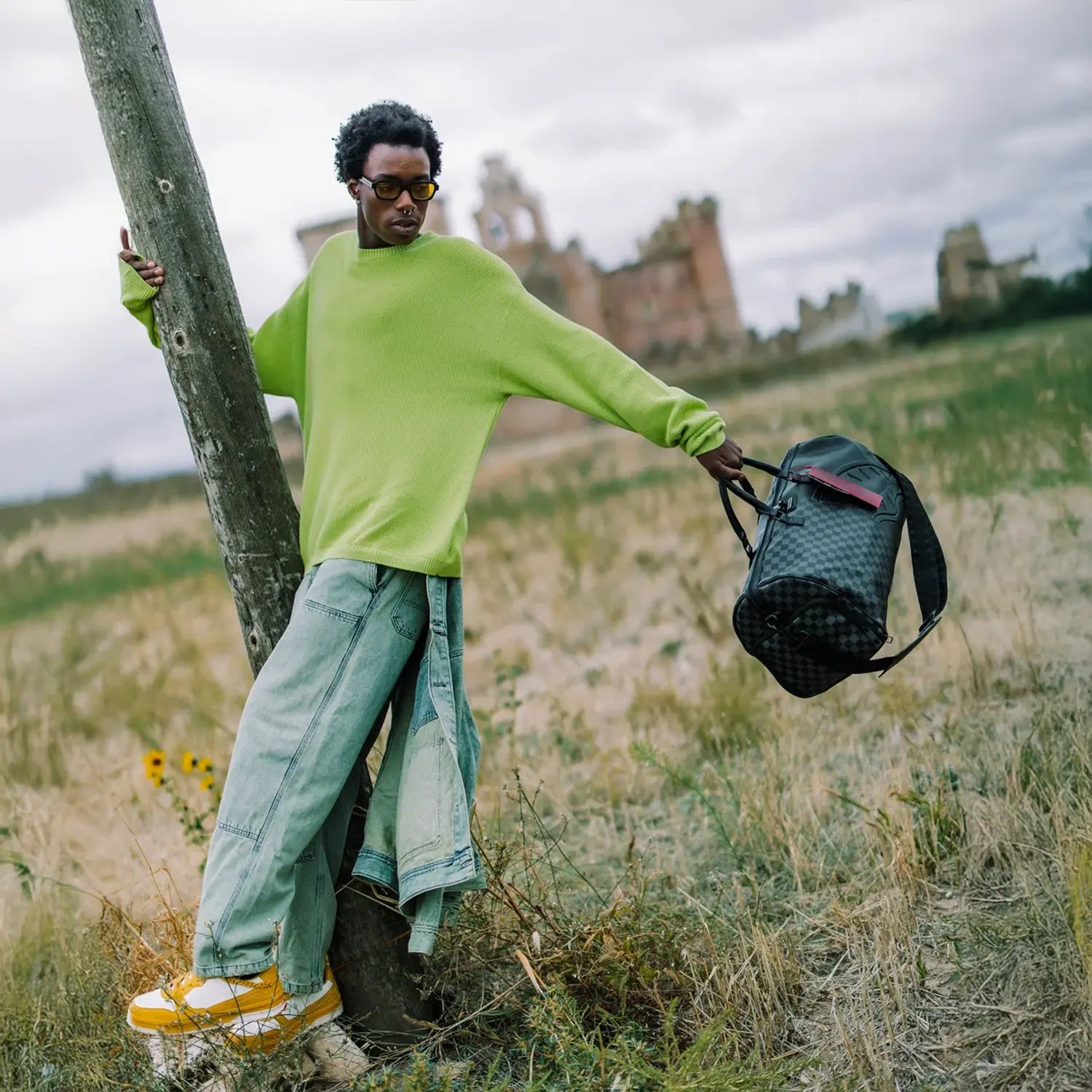 sprayground-spritz-grey-check-duffle-d6860