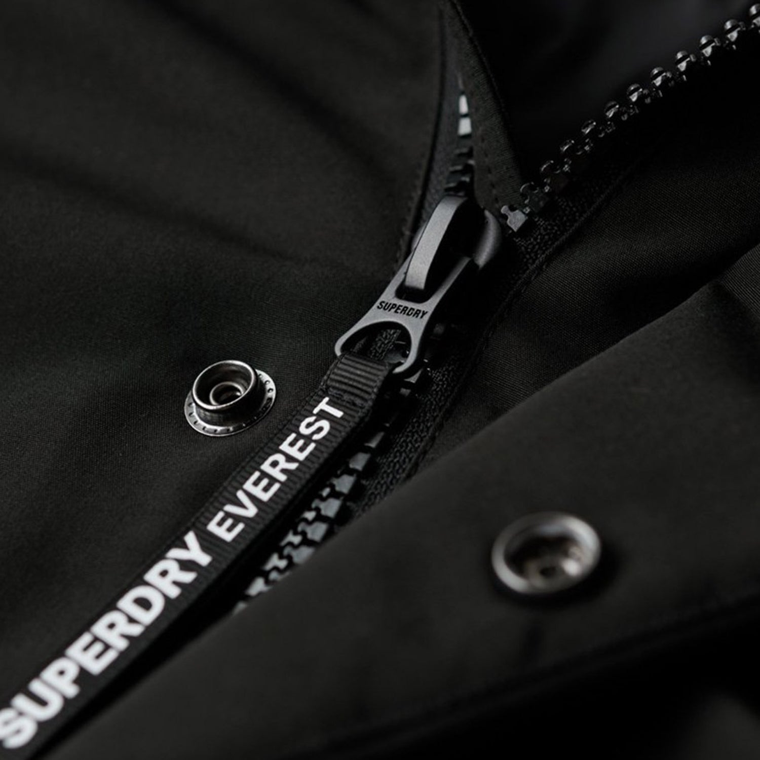 superdry-mens-hooded-everest-puffer-bomber-jacket-m5010203a-02a