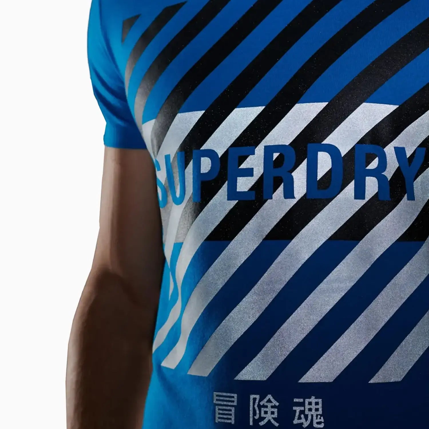 superdry-us-mens-training-core-sport-graphic-t-shirt-ms310184a-bfa