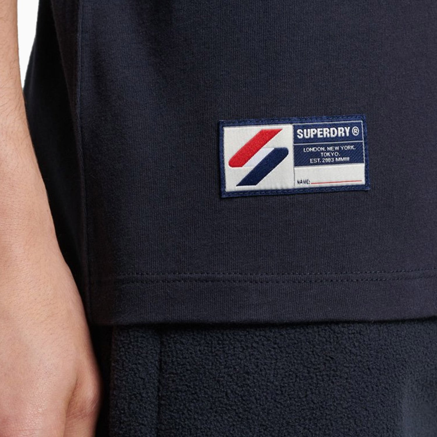 superdry-us-mens-varsity-arch-mono-short-sleeve-t-shirt-m1011137a-jke