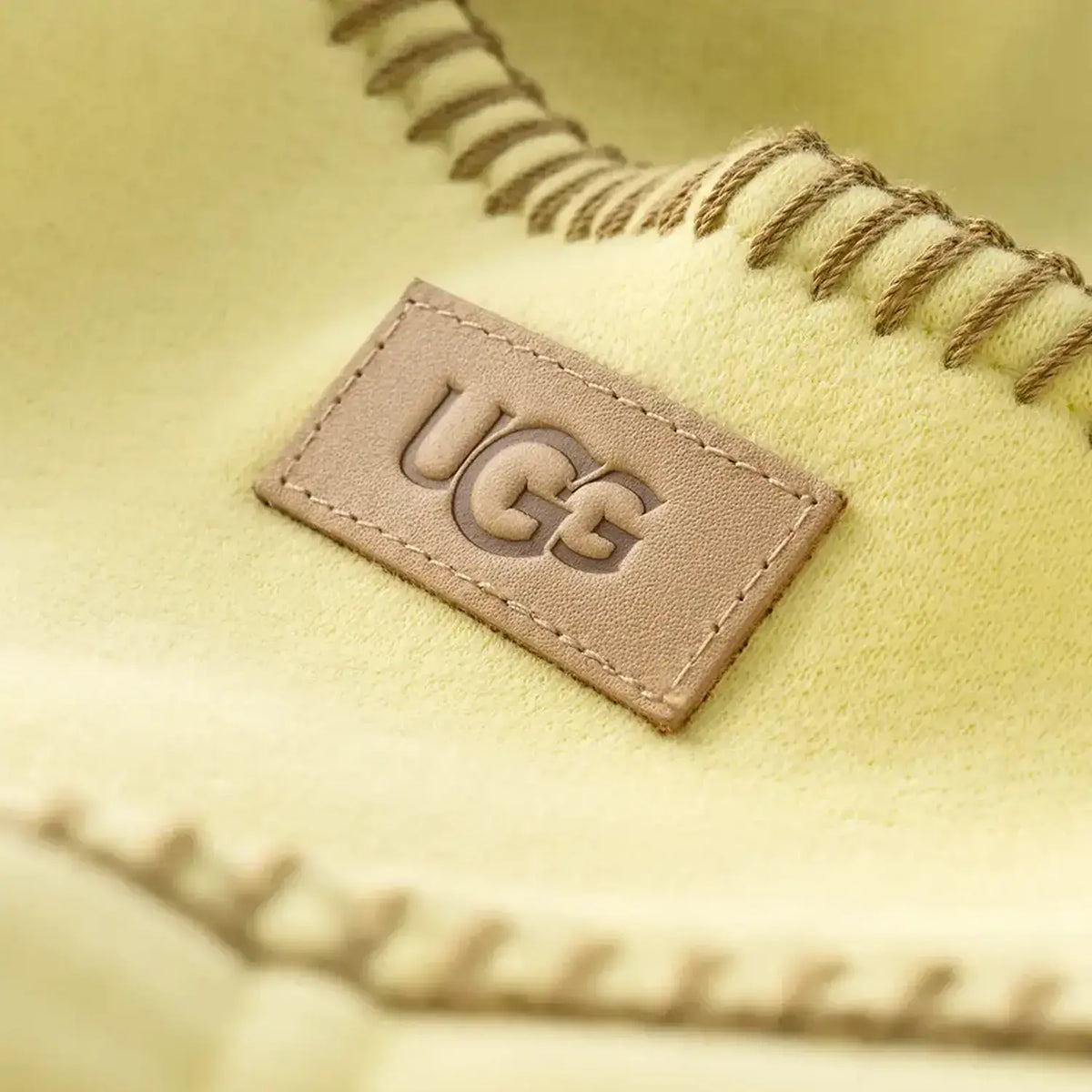 ugg-womens-classic-outfit-1158751-hpp-1158770-hpp