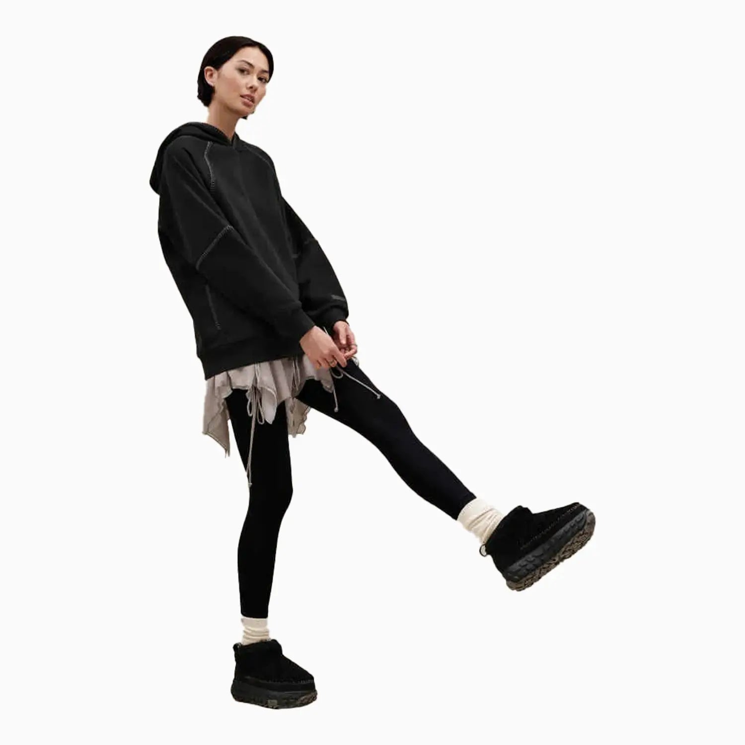 ugg-womens-classic-outfit-1158770-blk-1158751-blk