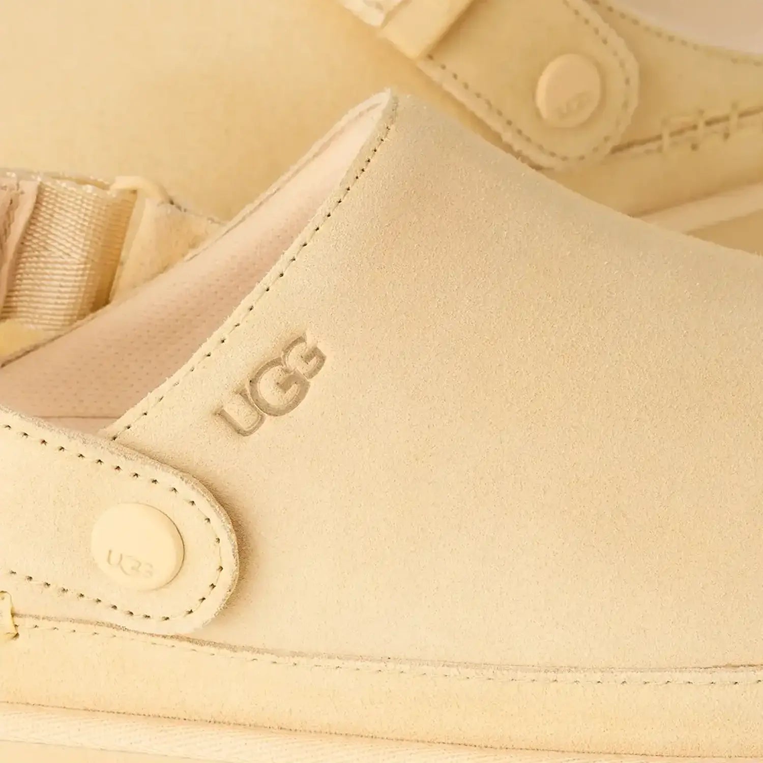 Women's Goldenstar Clog Slides