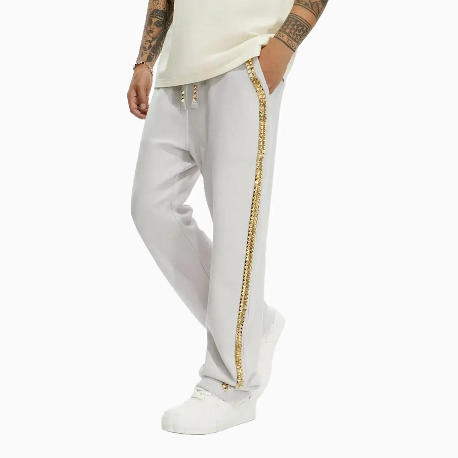 Men's Hand It Saturn Outfit