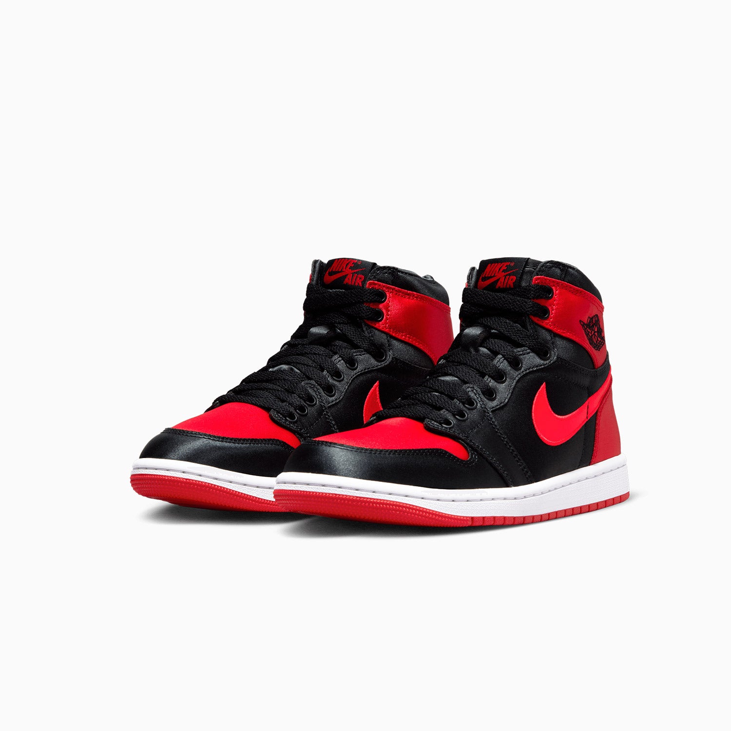 womens-air-jordan-1-retro-high-og-satin-bred-fd4810-061