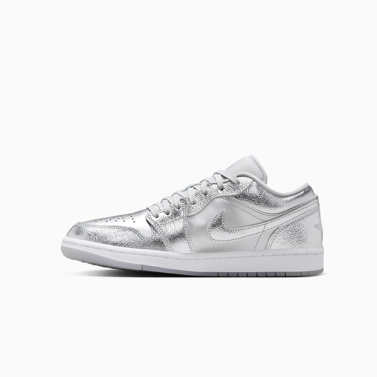 womens-air-jordan-1-se-metallic-silver-fn5030-001